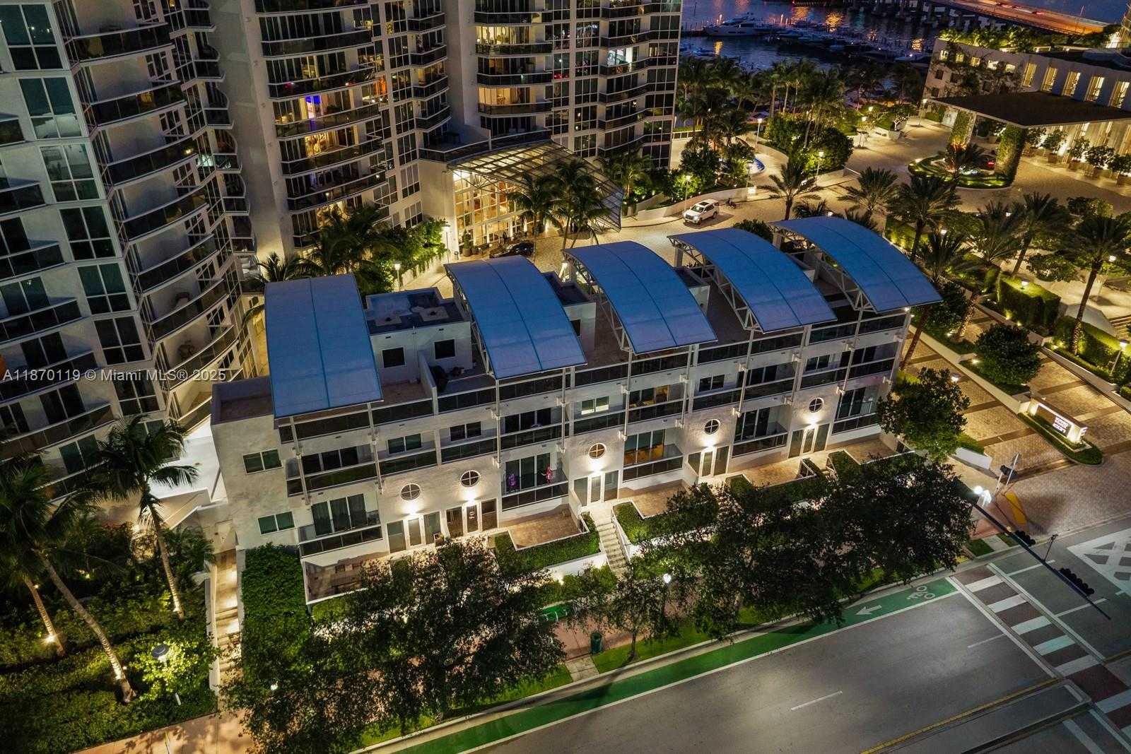 Small Image of 400 ALTON RD #TH-1A, Miami Beach Number 45