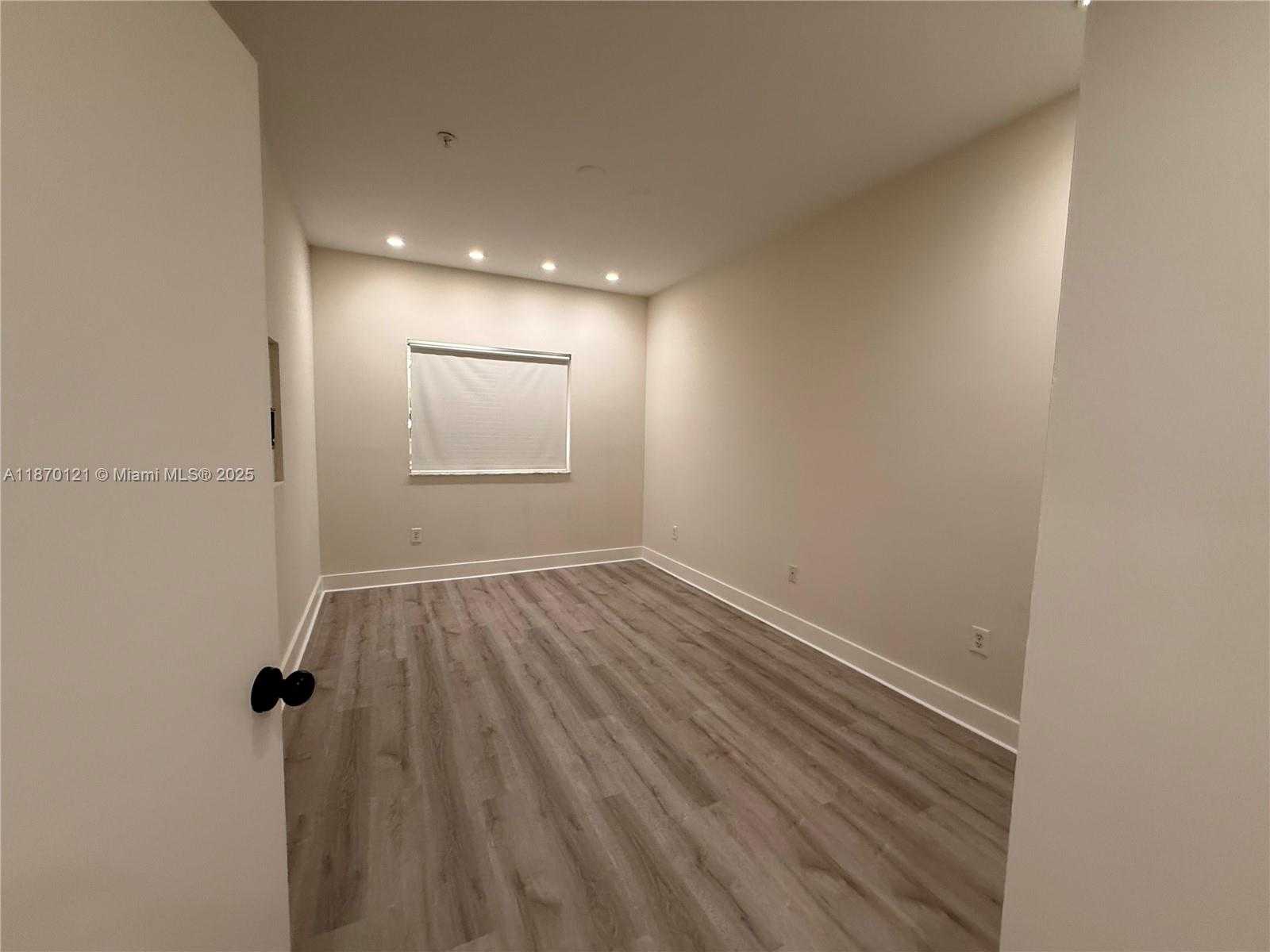 Small Image of 7330 NORTH WEST 114TH AVE #208-5, Doral Number 9