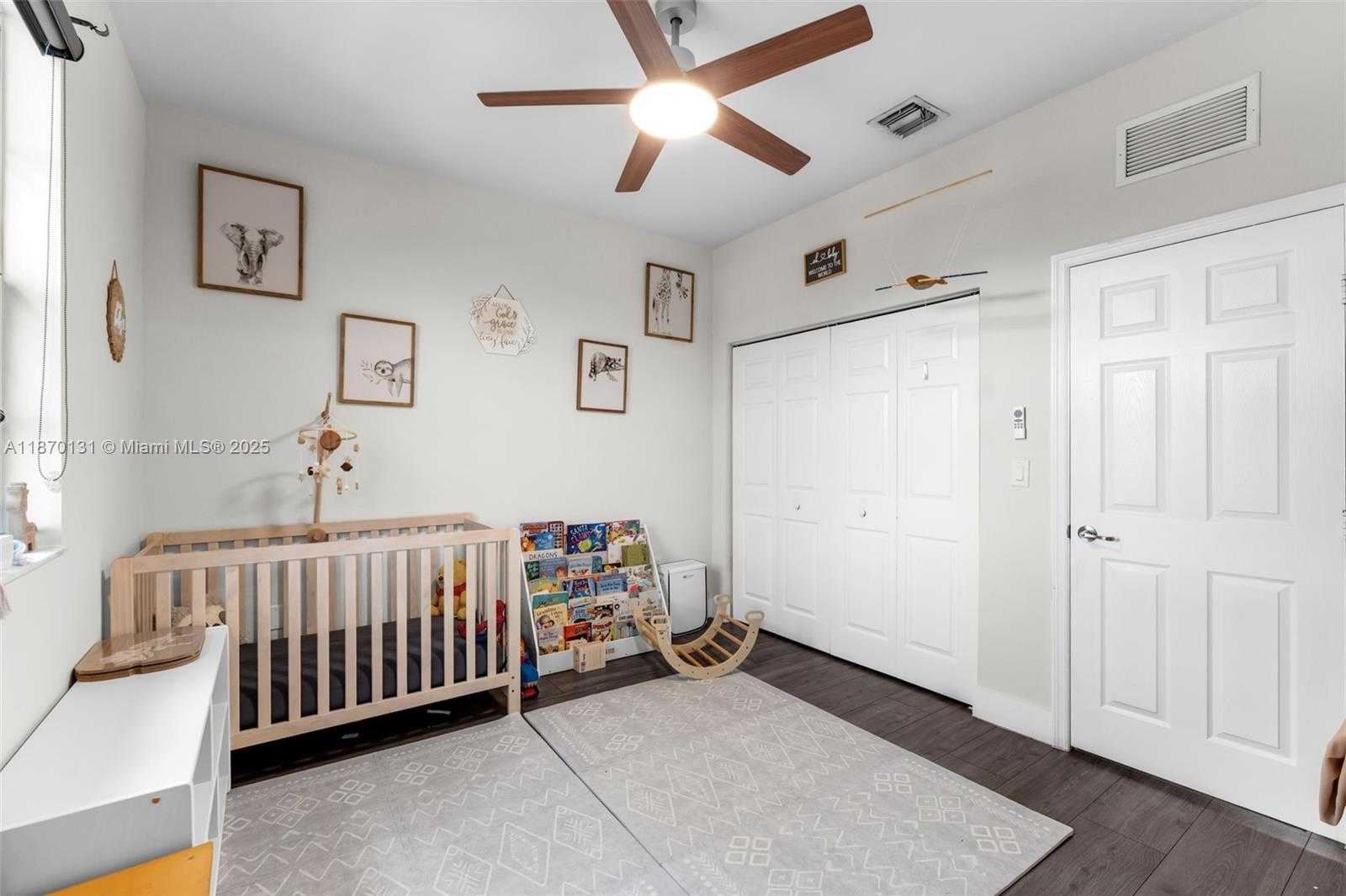 Small Image of 449 SOUTH EAST 32 TER, Homestead Number 19