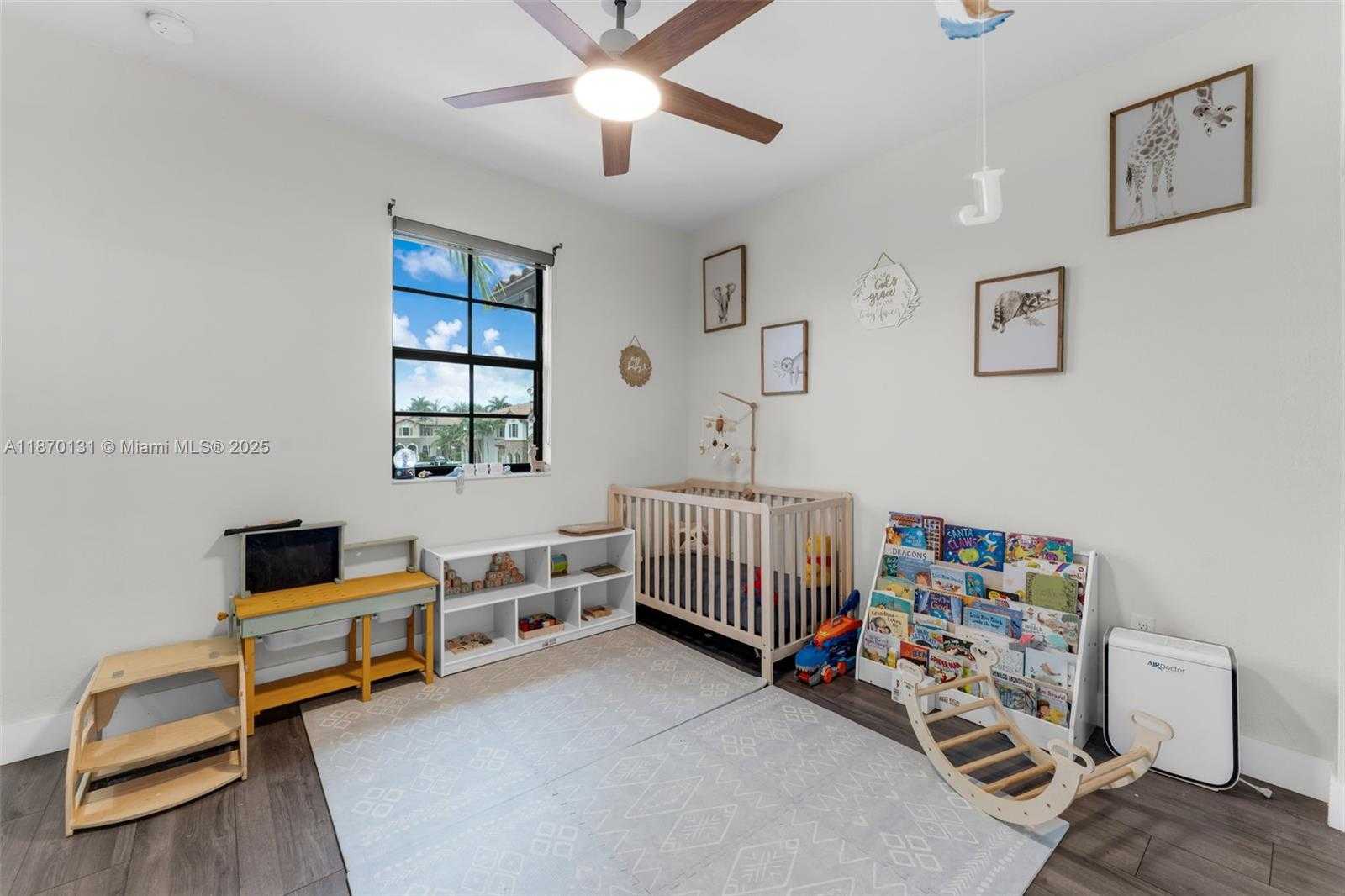 Small Image of 449 SOUTH EAST 32 TER, Homestead Number 20