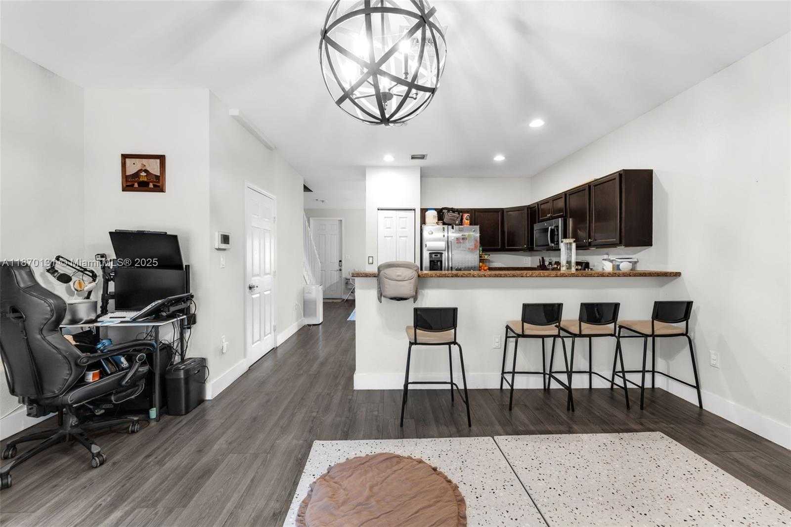 Small Image of 449 SOUTH EAST 32 TER, Homestead Number 27