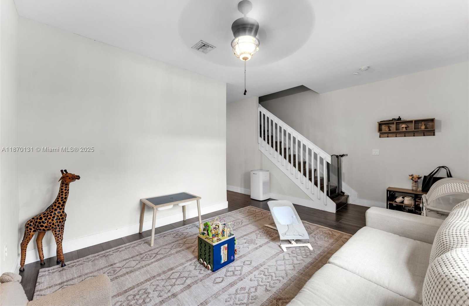 Small Image of 449 SOUTH EAST 32 TER, Homestead Number 32