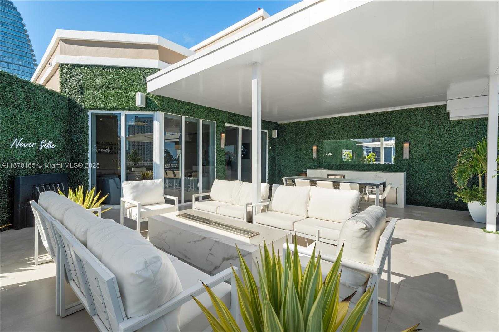 Small Image of 801 BRICKELL KEY BLVD #PH3306, Miami Number 20