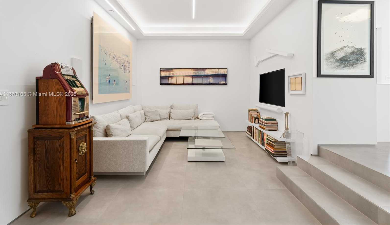 Small Image of 801 BRICKELL KEY BLVD #PH3306, Miami Number 23