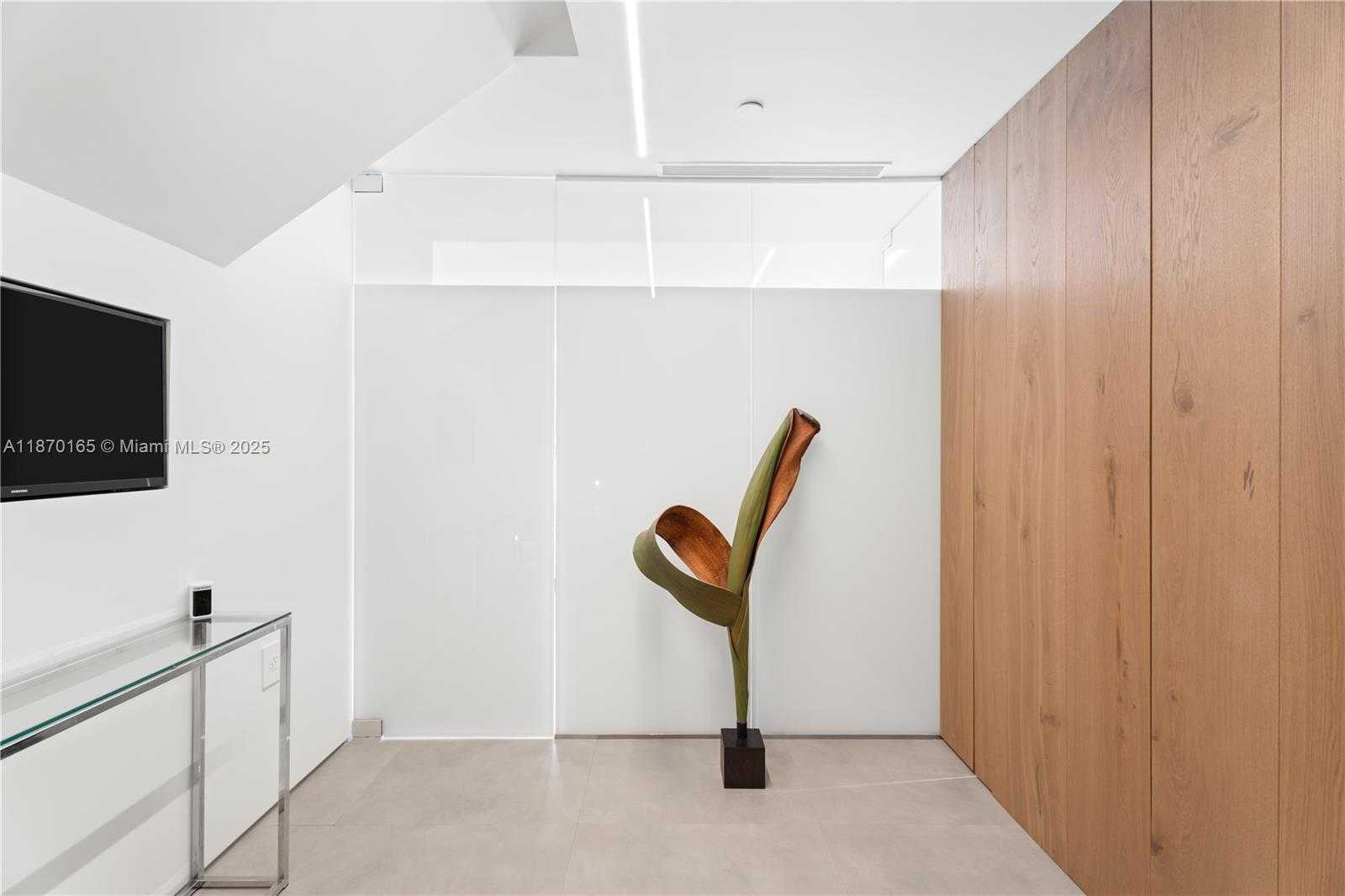 Small Image of 801 BRICKELL KEY BLVD #PH3306, Miami Number 43