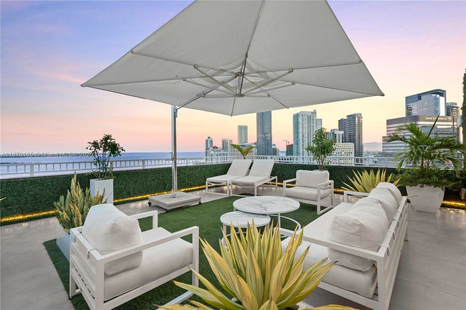 Small Image of 801 BRICKELL KEY BLVD #PH3306, Miami Number 5