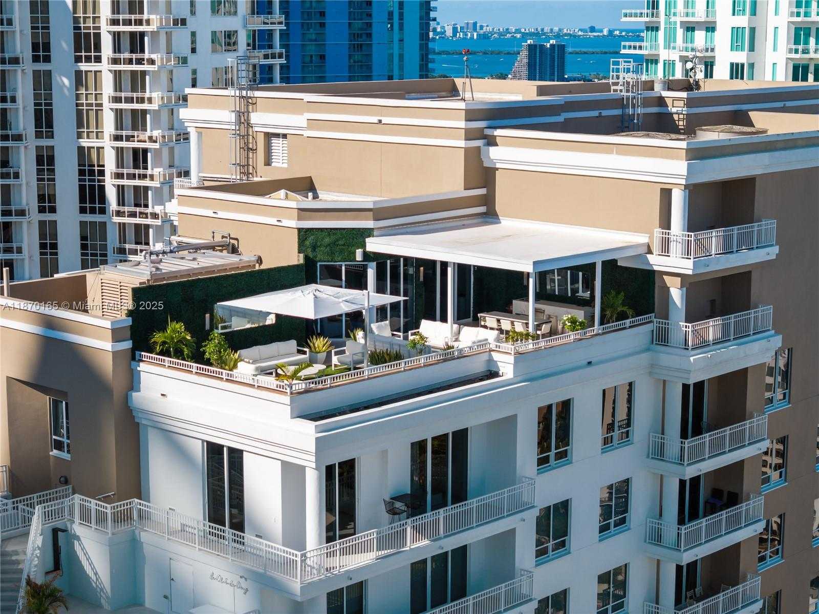 Small Image of 801 BRICKELL KEY BLVD #PH3306, Miami Number 50