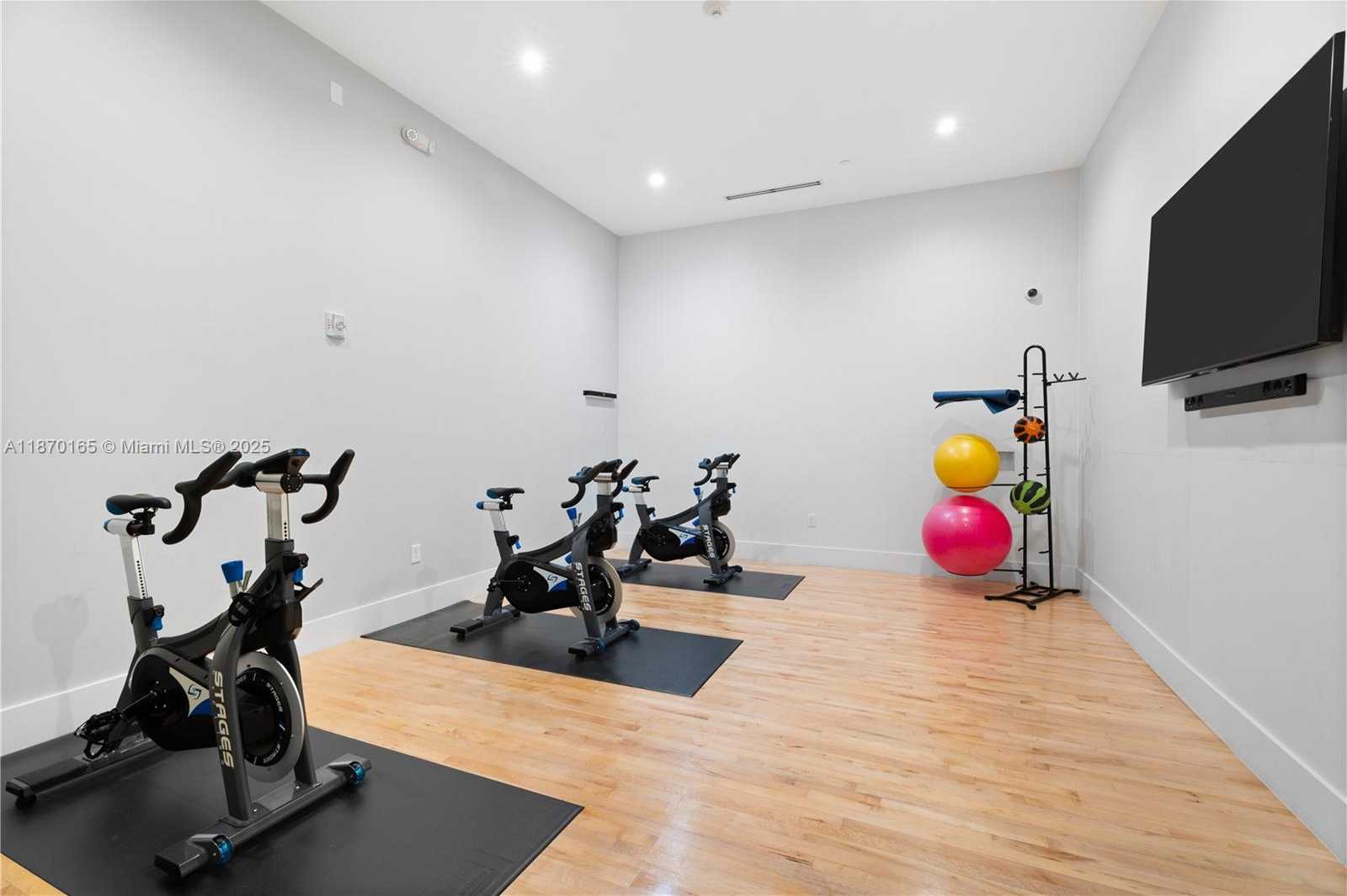 Small Image of 801 BRICKELL KEY BLVD #PH3306, Miami Number 55