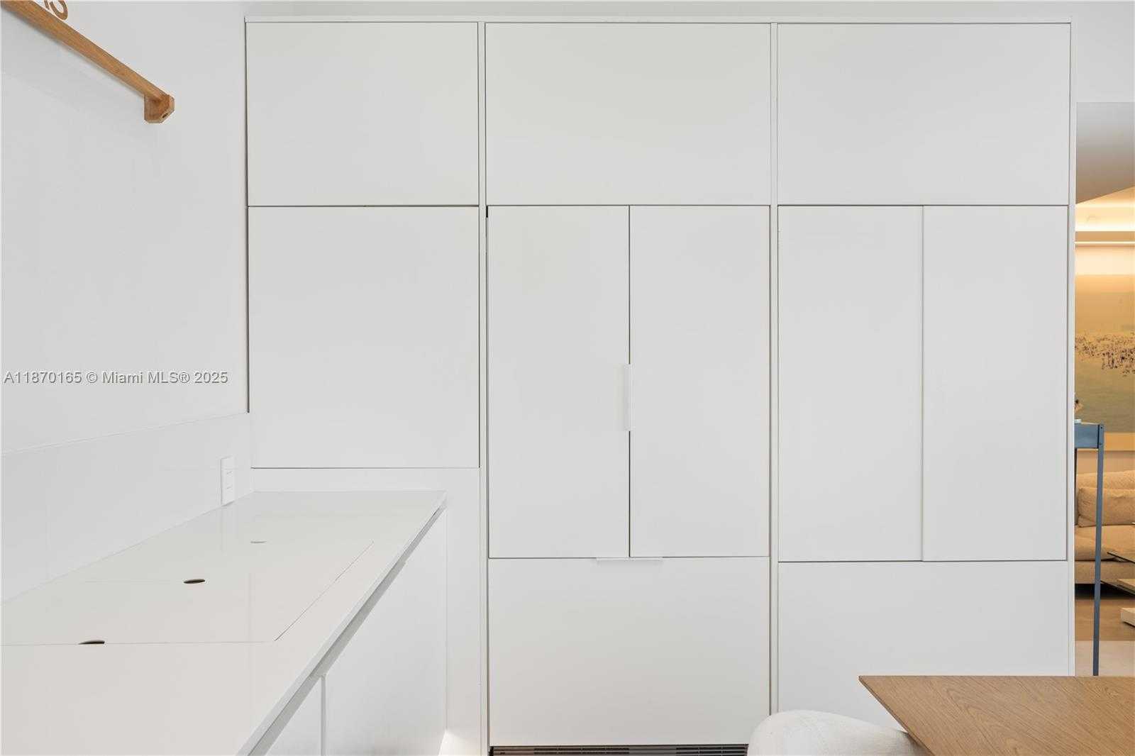 Small Image of 801 BRICKELL KEY BLVD #PH3306, Miami Number 9