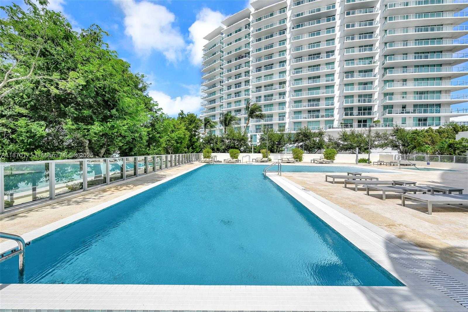 Small Image of 6620 INDIAN CREEK DR #116, Miami Beach Number 16