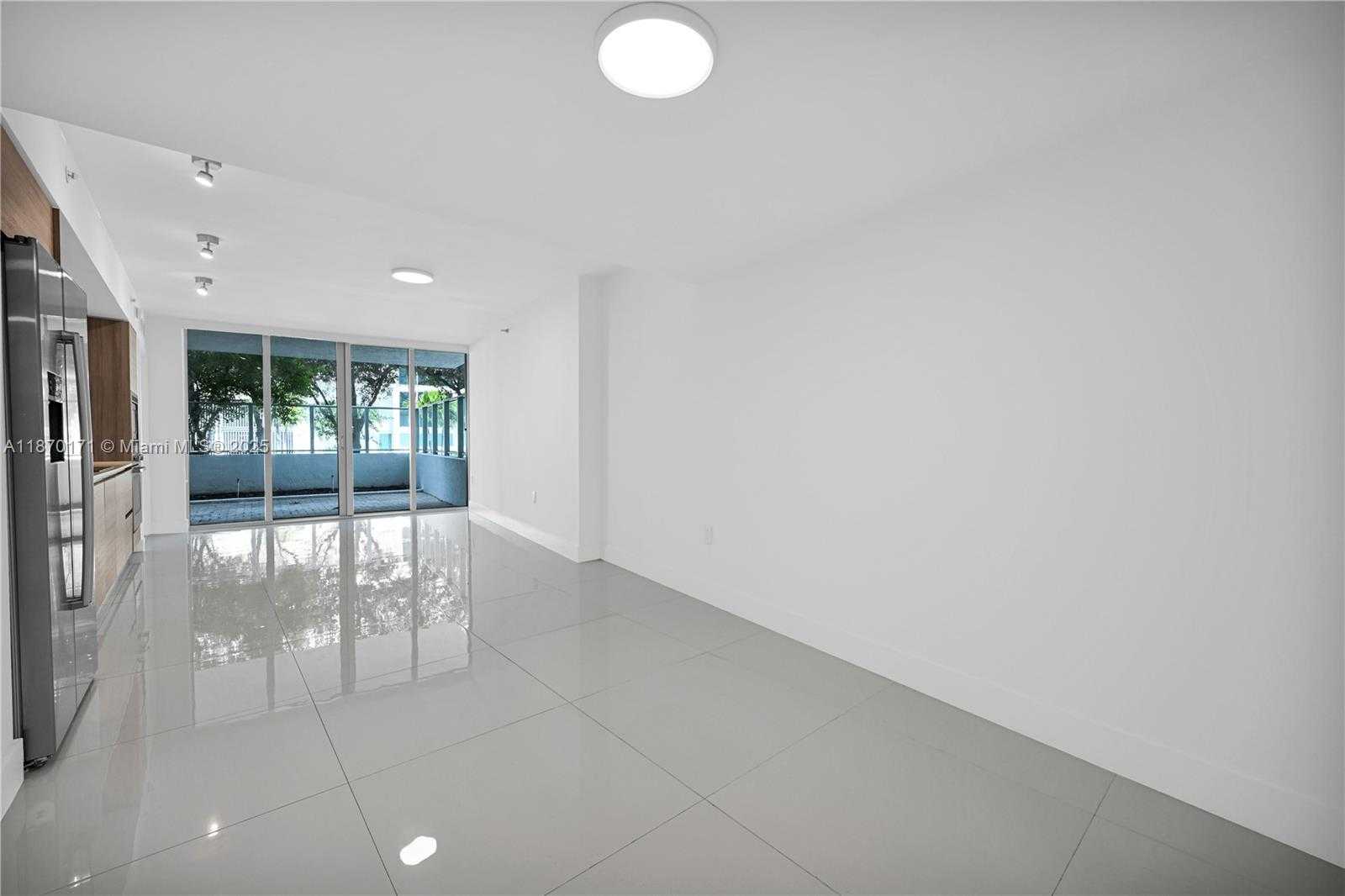Small Image of 6620 INDIAN CREEK DR #116, Miami Beach Number 7
