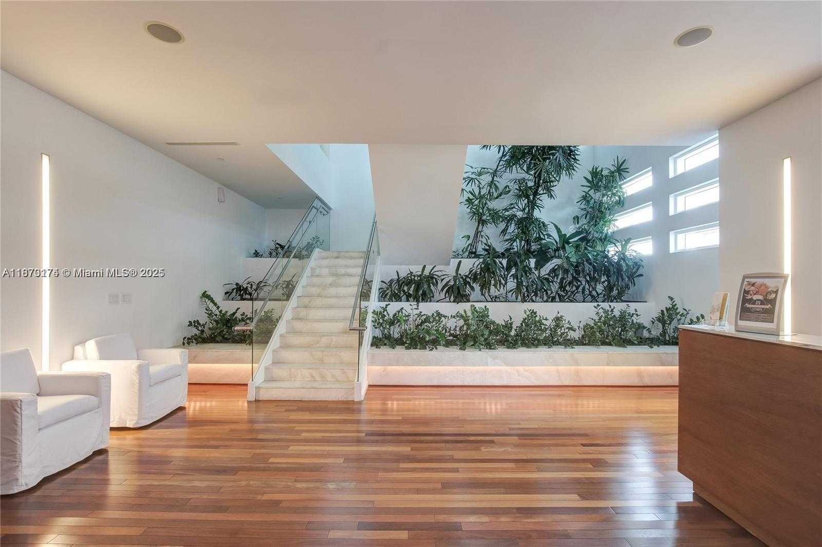 Small Image of 1040 BISCAYNE BLVD #2904, Miami Number 28