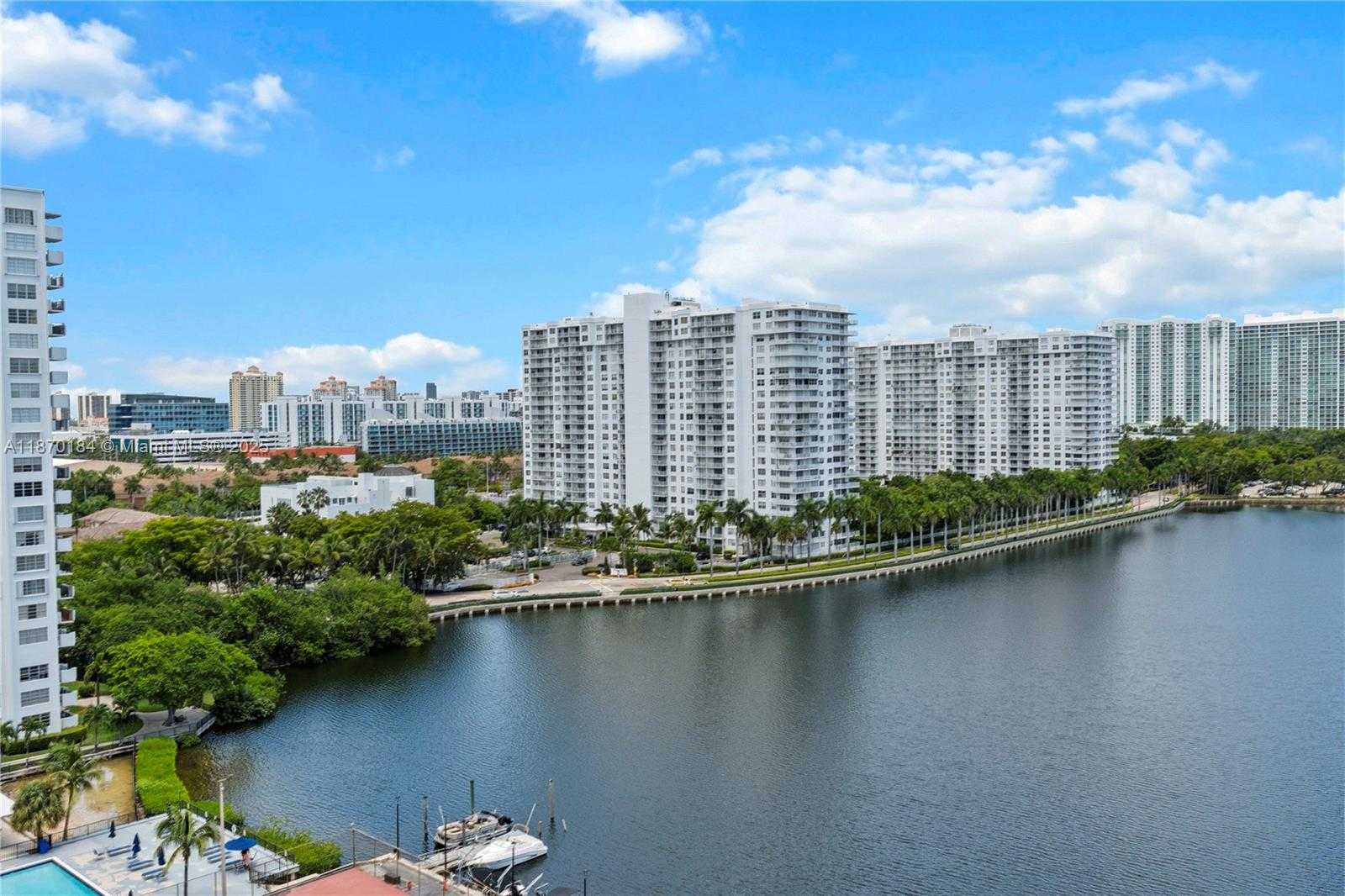 Small Image of 18071 BISCAYNE BLVD #1404, Aventura Number 11