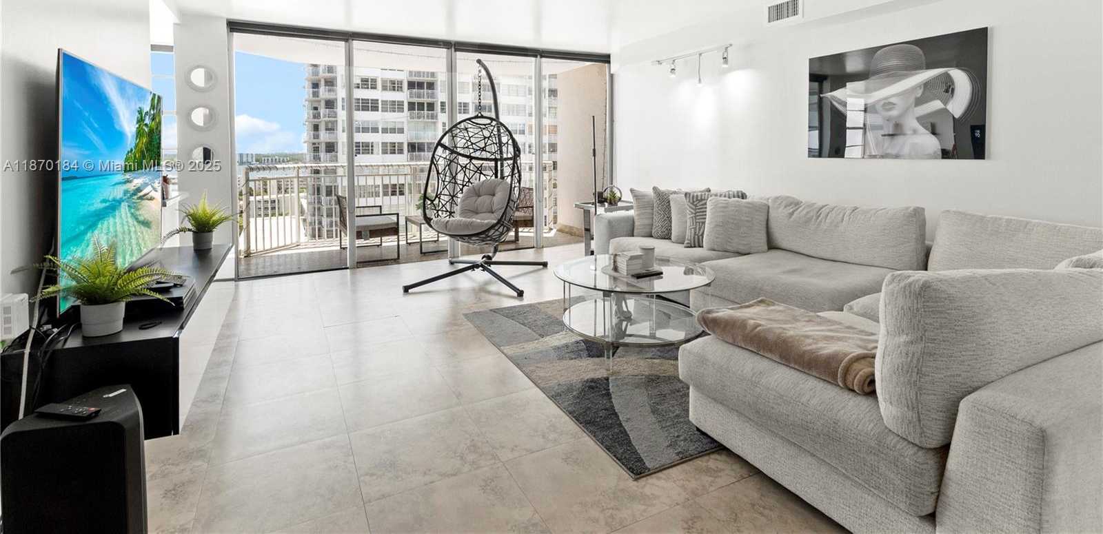 Small Image of 18071 BISCAYNE BLVD #1404, Aventura Number 6