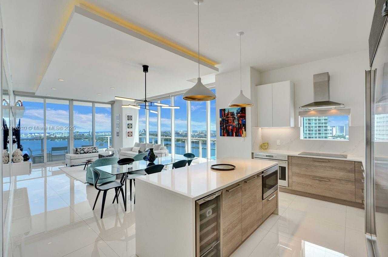 Small Image of 2020 NORTH BAYSHORE DR #3310, Miami Number 14