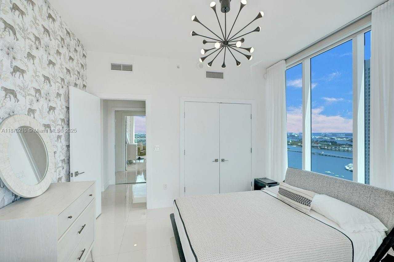 Small Image of 2020 NORTH BAYSHORE DR #3310, Miami Number 28