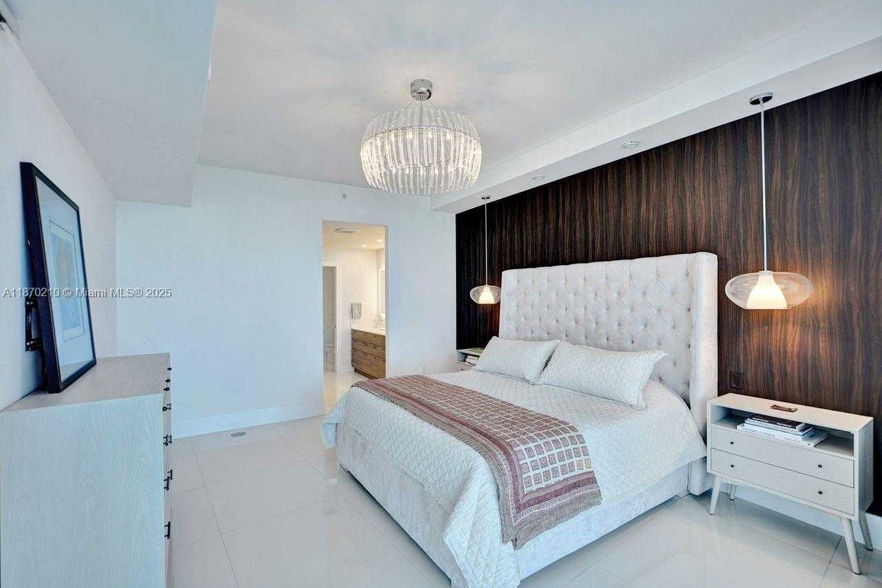 Small Image of 2020 NORTH BAYSHORE DR #3310, Miami Number 38