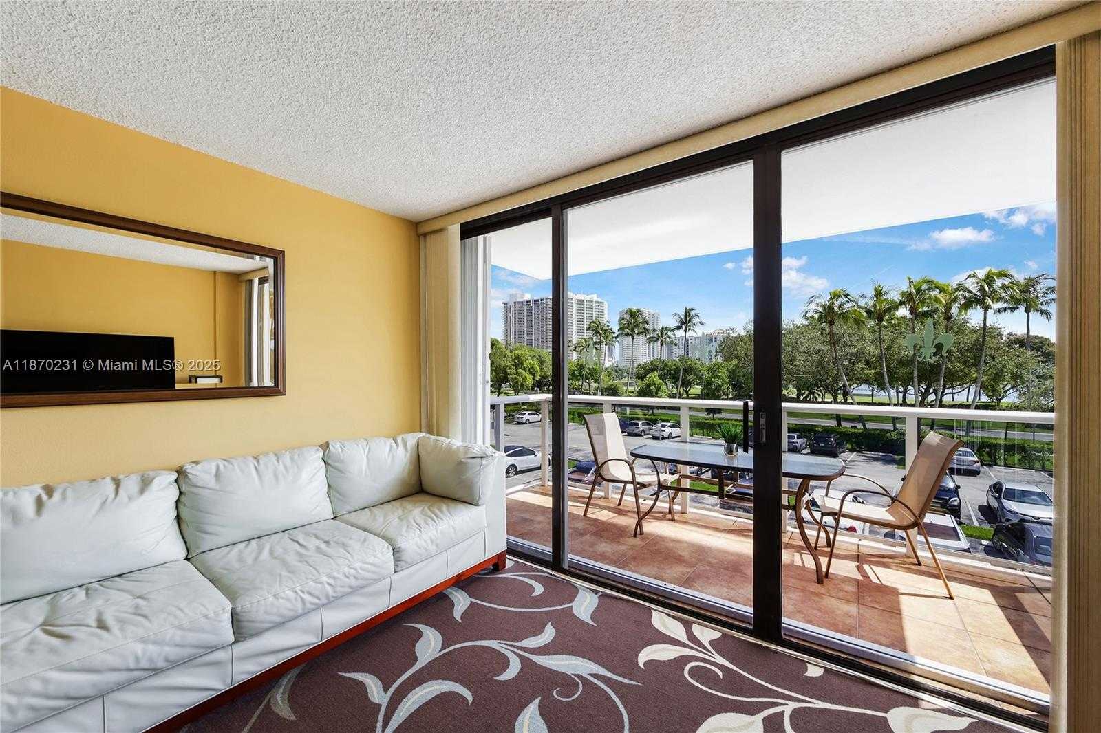 Small Image of 3675 NORTH COUNTRY CLUB DR #204, Aventura Number 11
