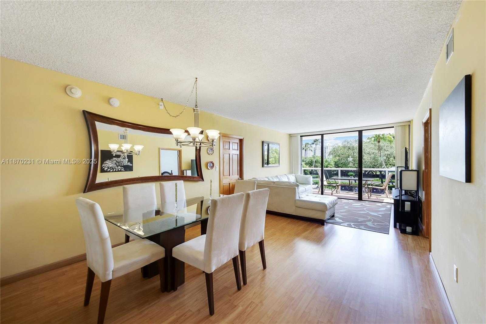 Small Image of 3675 NORTH COUNTRY CLUB DR #204, Aventura Number 15