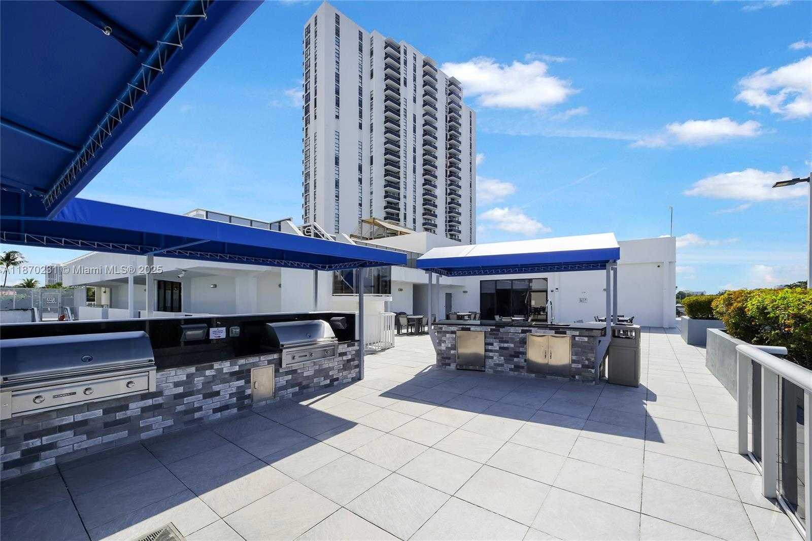 Small Image of 3675 NORTH COUNTRY CLUB DR #204, Aventura Number 51
