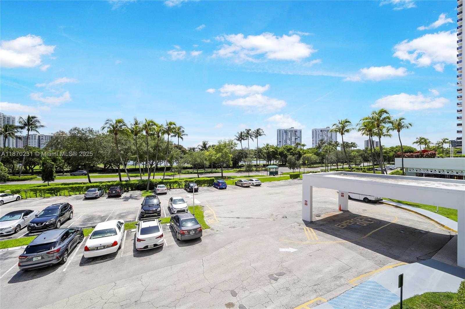 Small Image of 3675 NORTH COUNTRY CLUB DR #204, Aventura Number 64