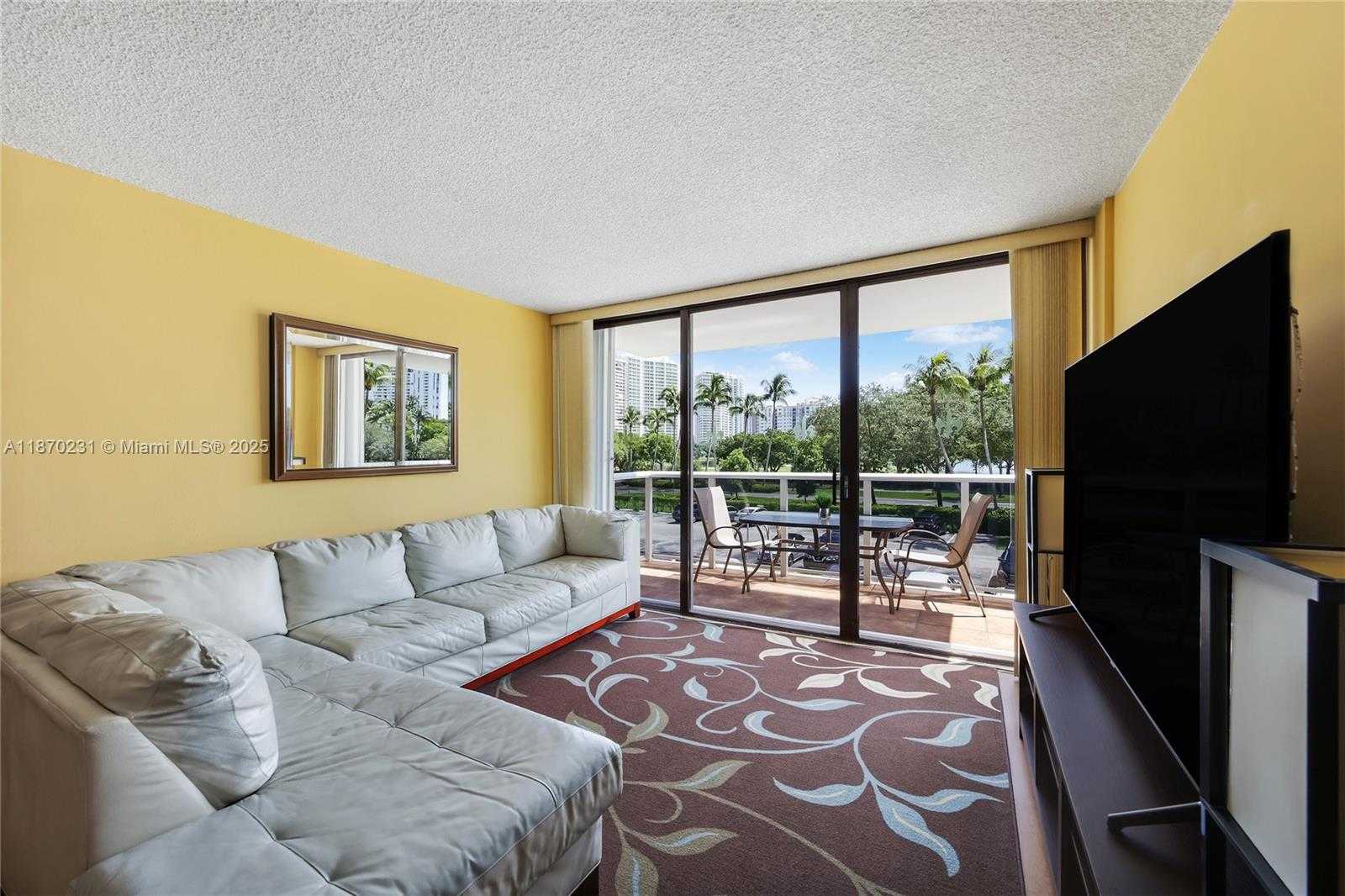 Small Image of 3675 NORTH COUNTRY CLUB DR #204, Aventura Number 8