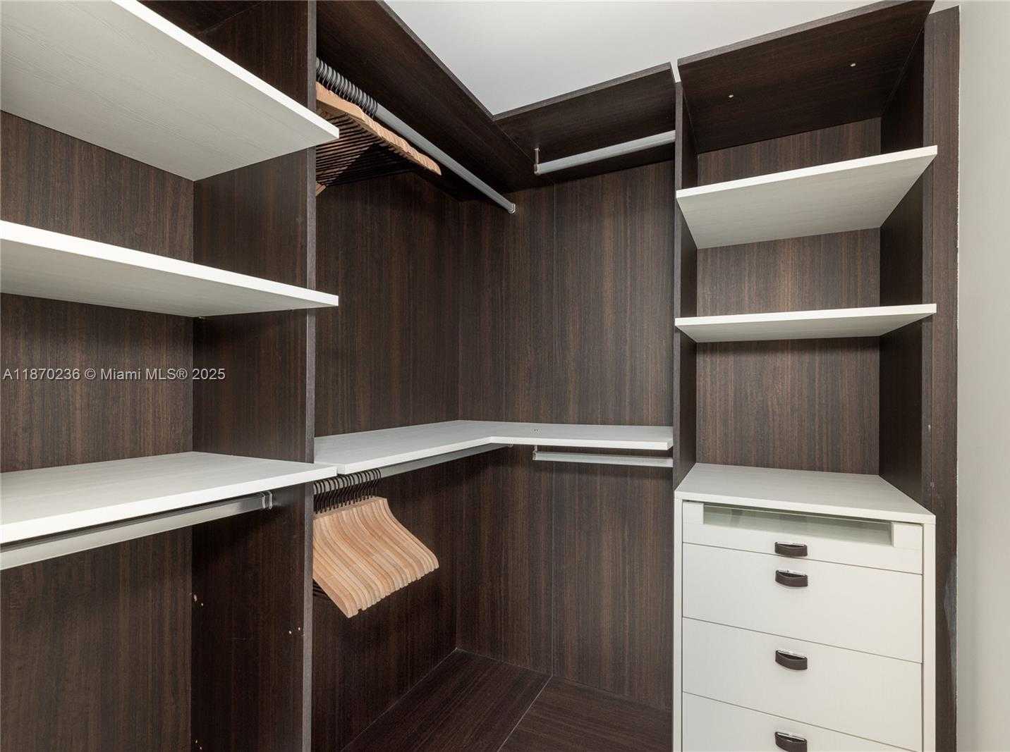Small Image of 301 ALTARA AVE #619, Coral Gables Number 15