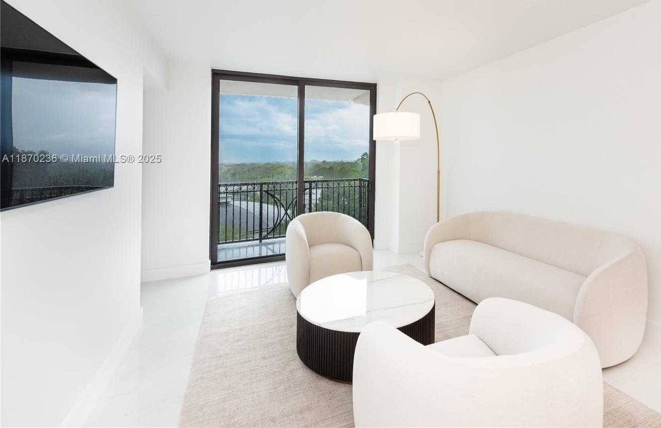 Small Image of 301 ALTARA AVE #619, Coral Gables Number 2