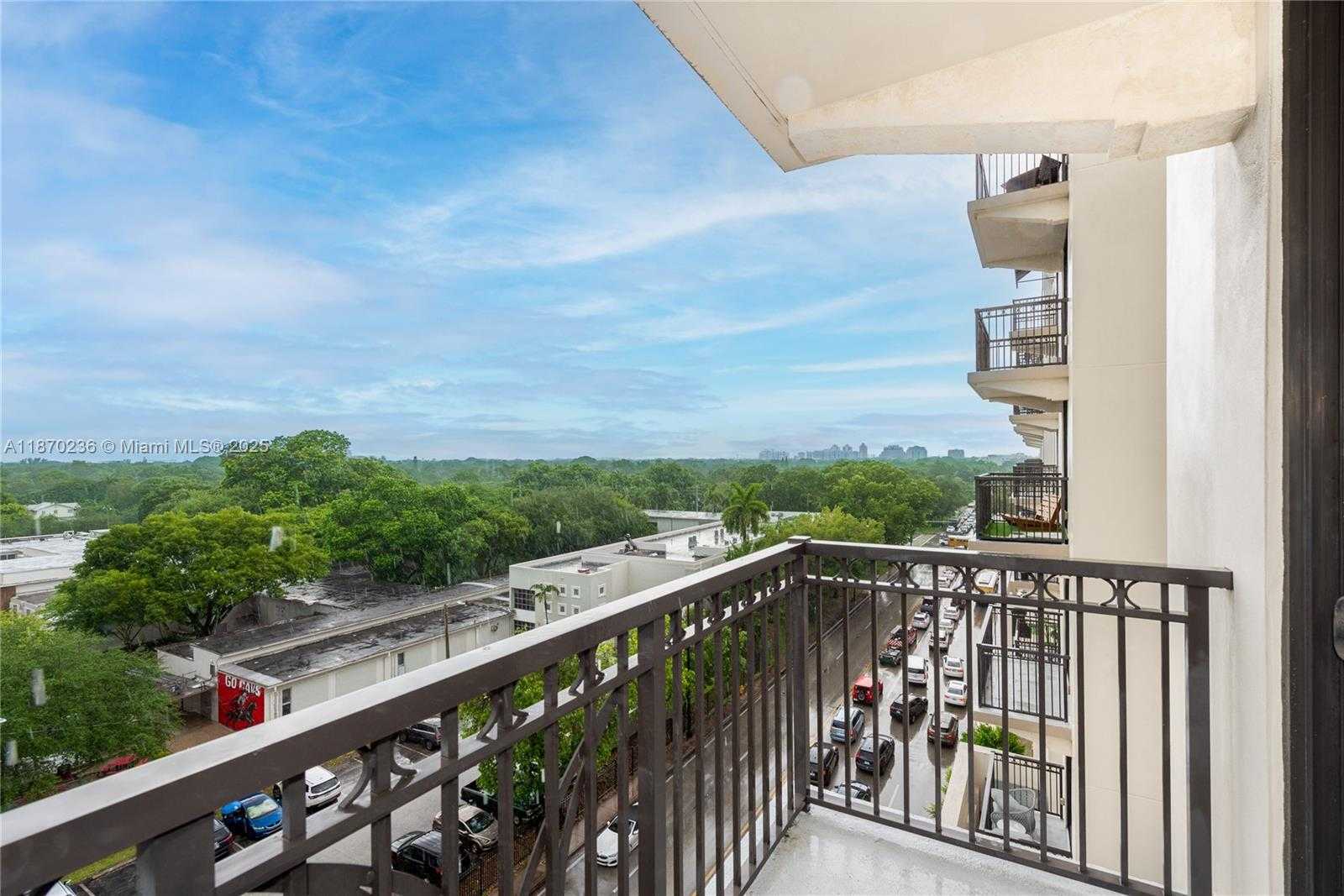 Small Image of 301 ALTARA AVE #619, Coral Gables Number 5