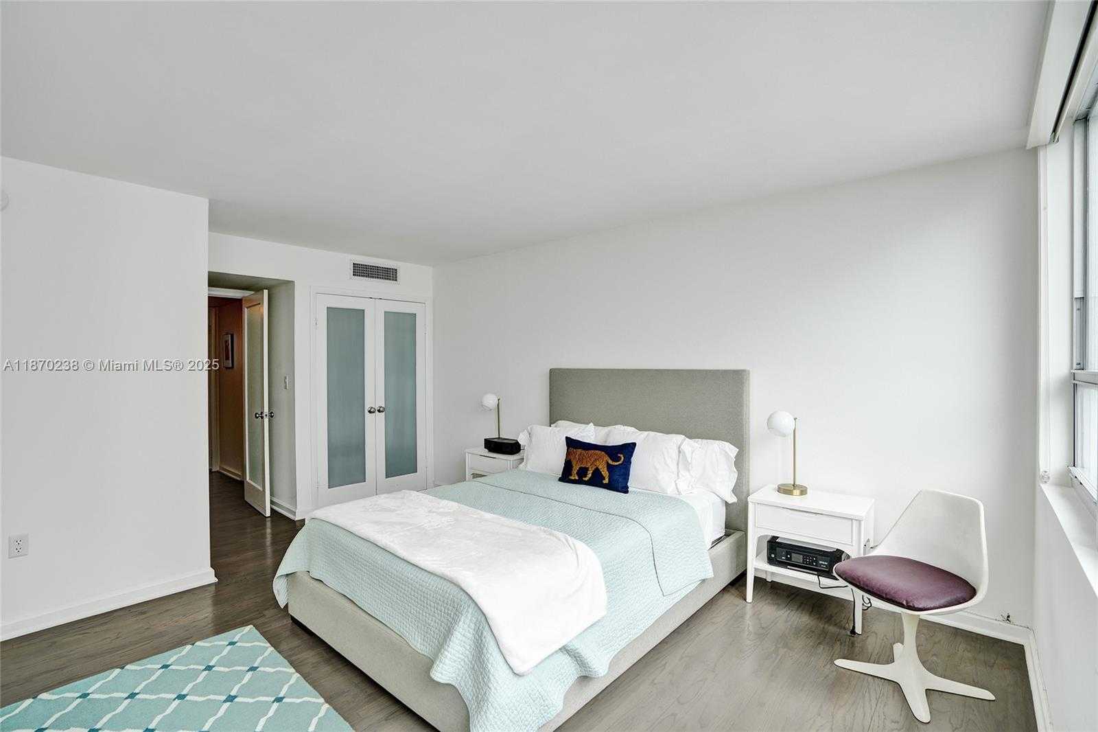 Small Image of 11 ISLAND AVE #1611, Miami Beach Number 17