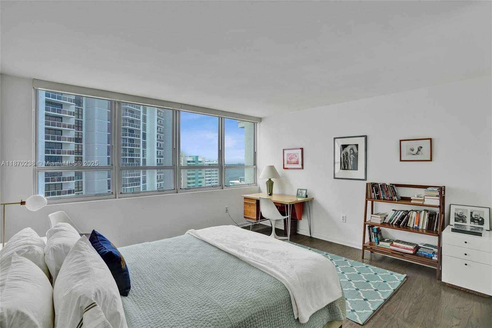 Small Image of 11 ISLAND AVE #1611, Miami Beach Number 18