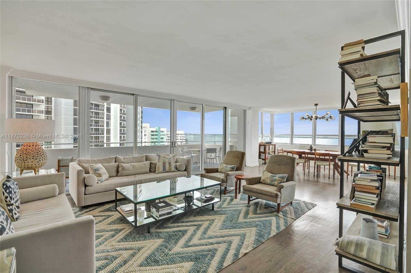 Small Image of 11 ISLAND AVE #1611, Miami Beach Number 2