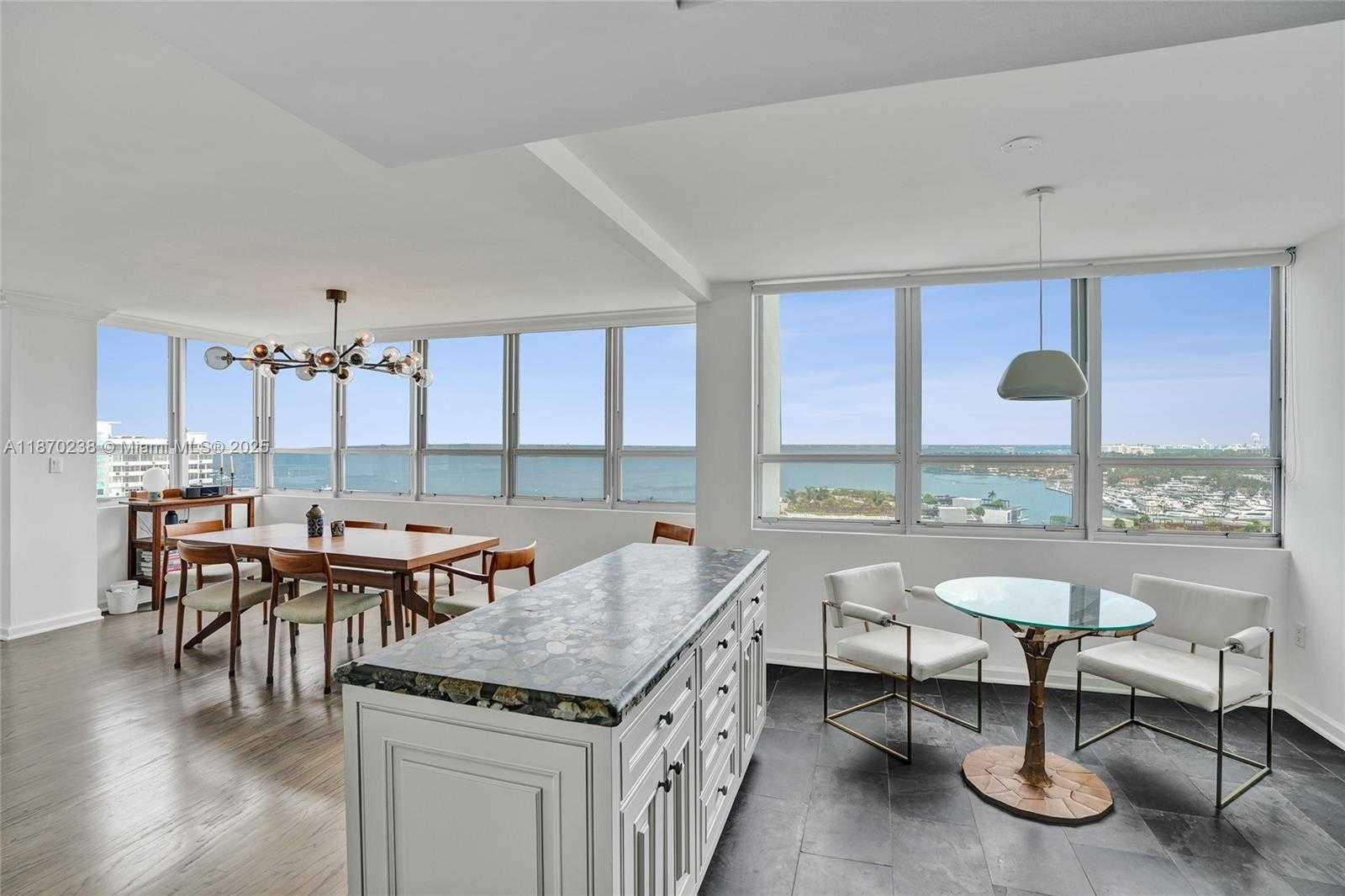 Small Image of 11 ISLAND AVE #1611, Miami Beach Number 3