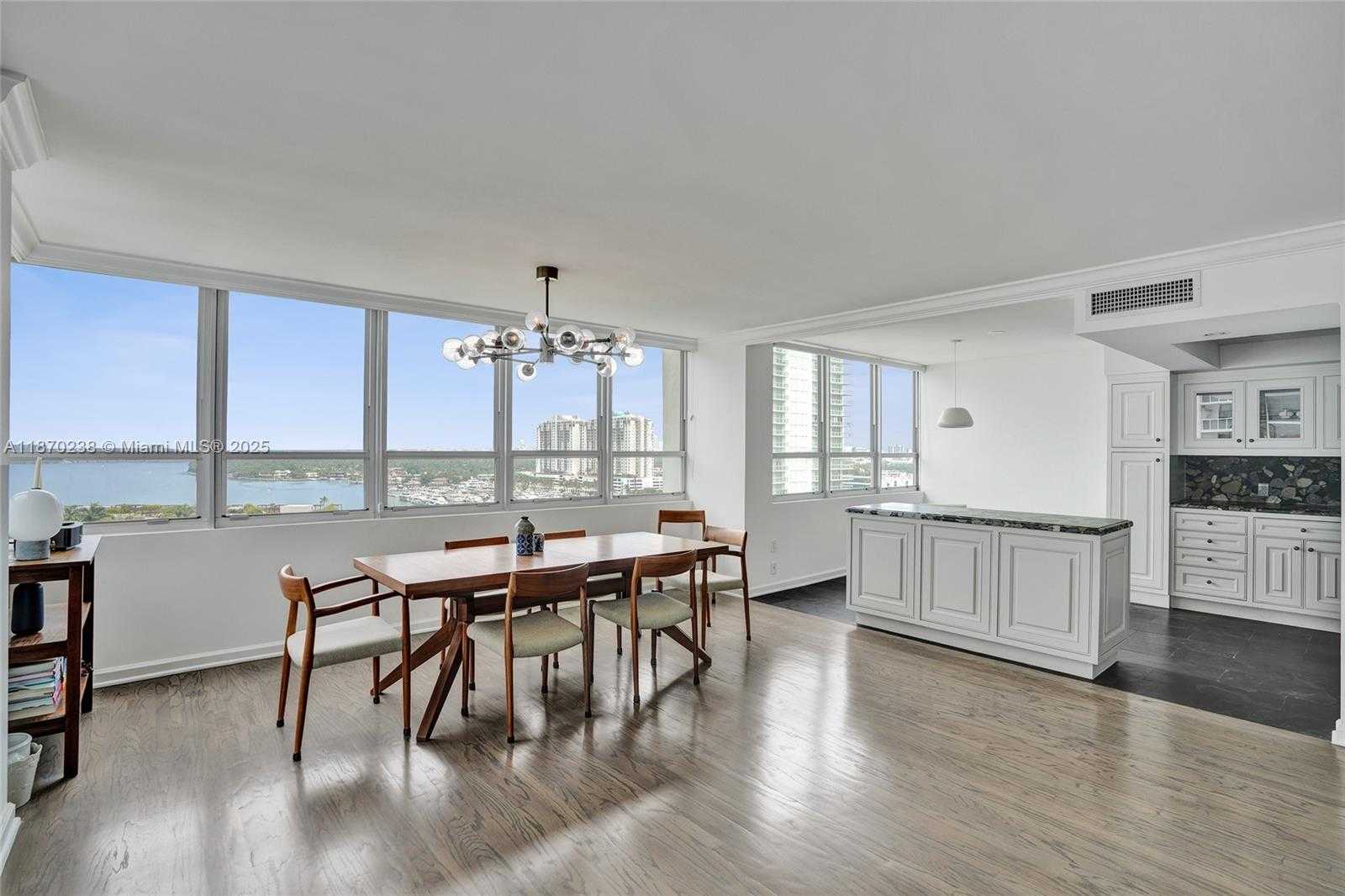 Small Image of 11 ISLAND AVE #1611, Miami Beach Number 6