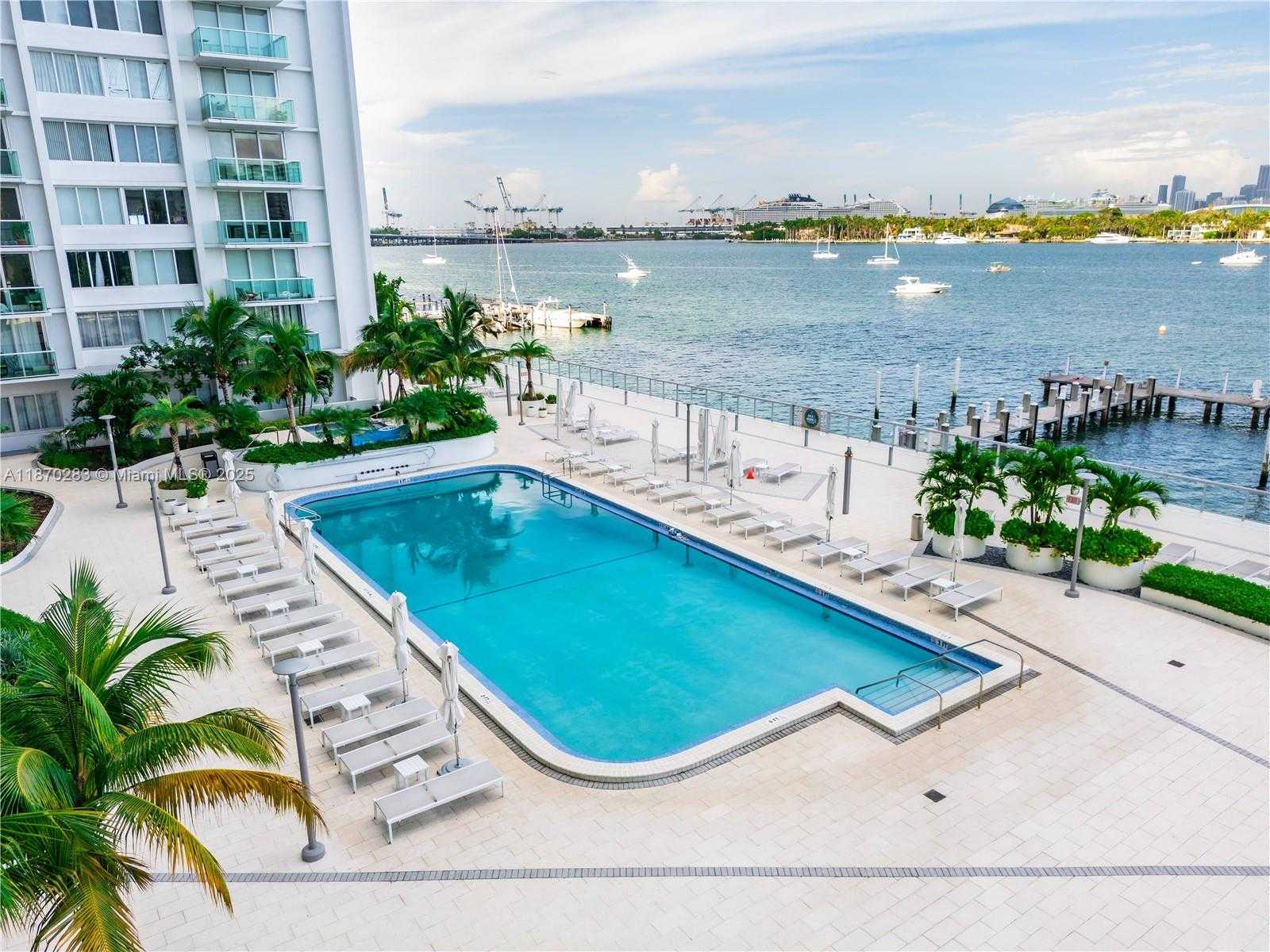 Small Image of 1000 WEST AVE #430, Miami Beach Number 21