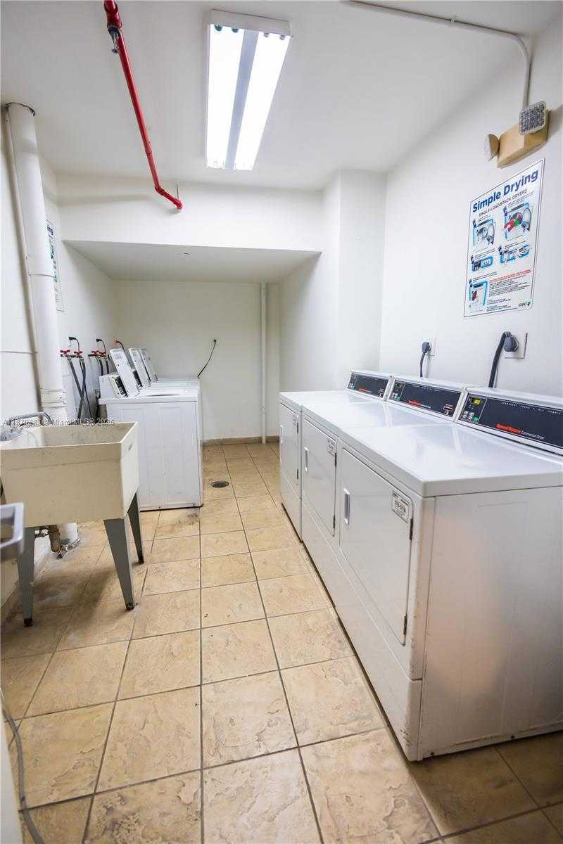 Small Image of 1000 WEST AVE #430, Miami Beach Number 33