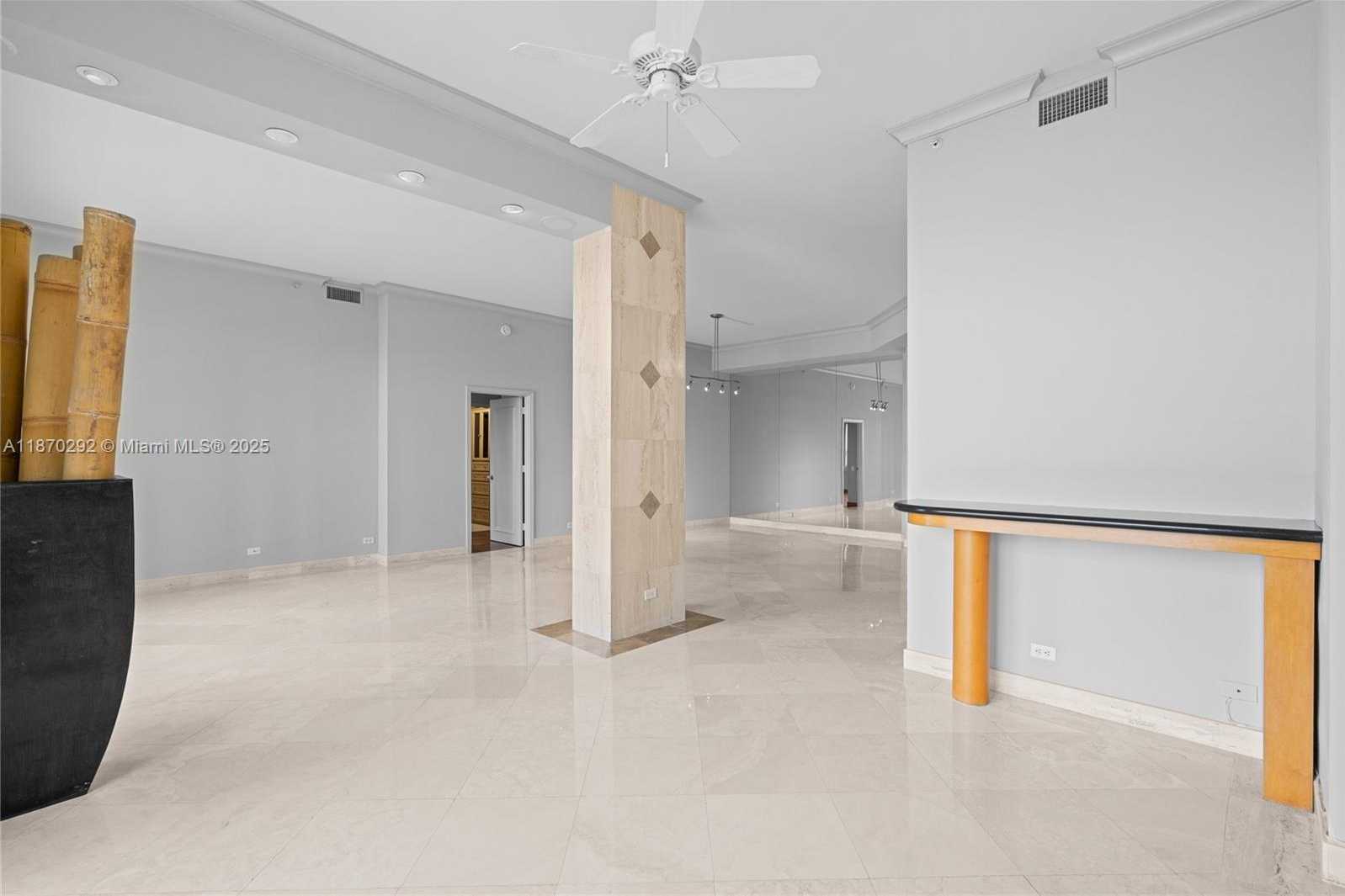 Small Image of 888 BRICKELL KEY DR #408, Miami Number 13