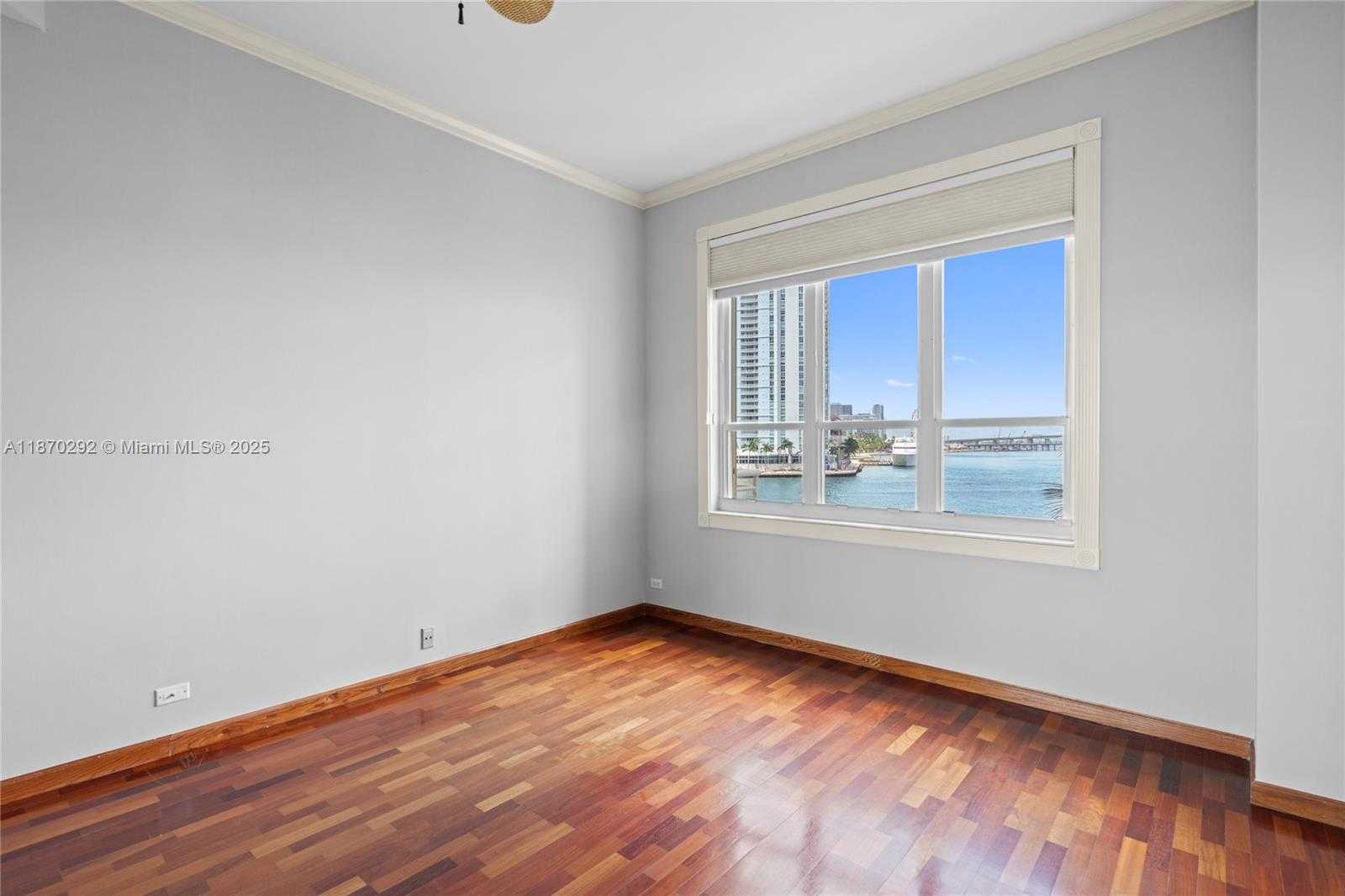 Small Image of 888 BRICKELL KEY DR #408, Miami Number 28