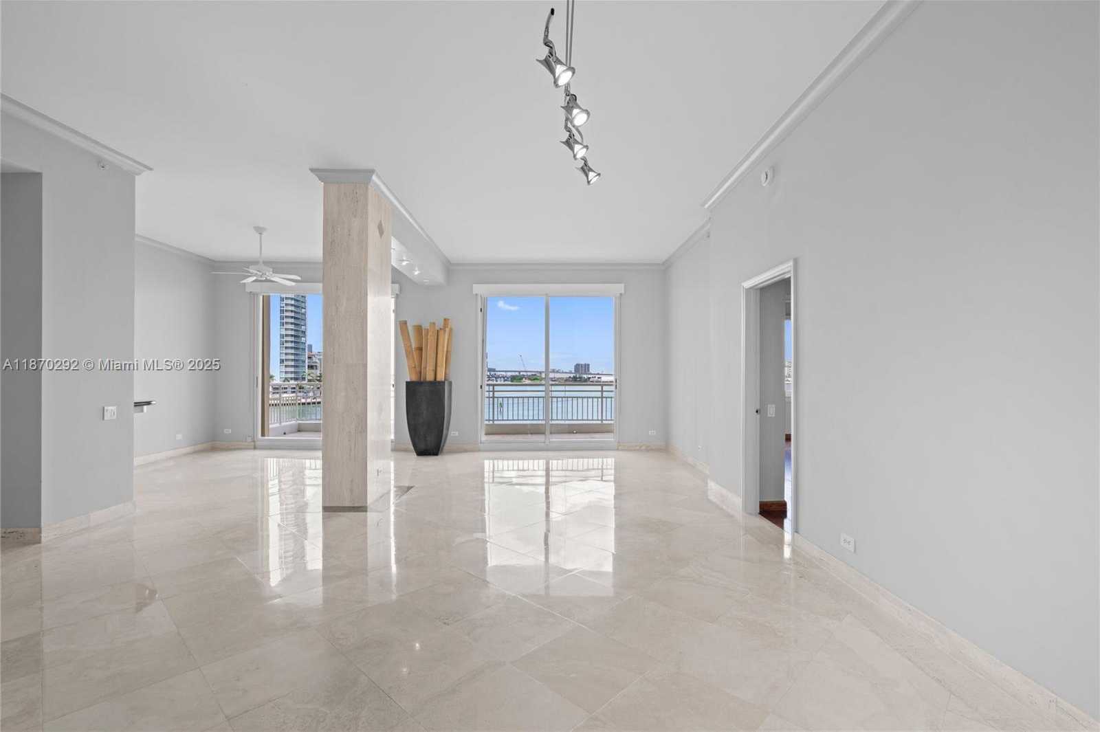 Small Image of 888 BRICKELL KEY DR #408, Miami Number 33