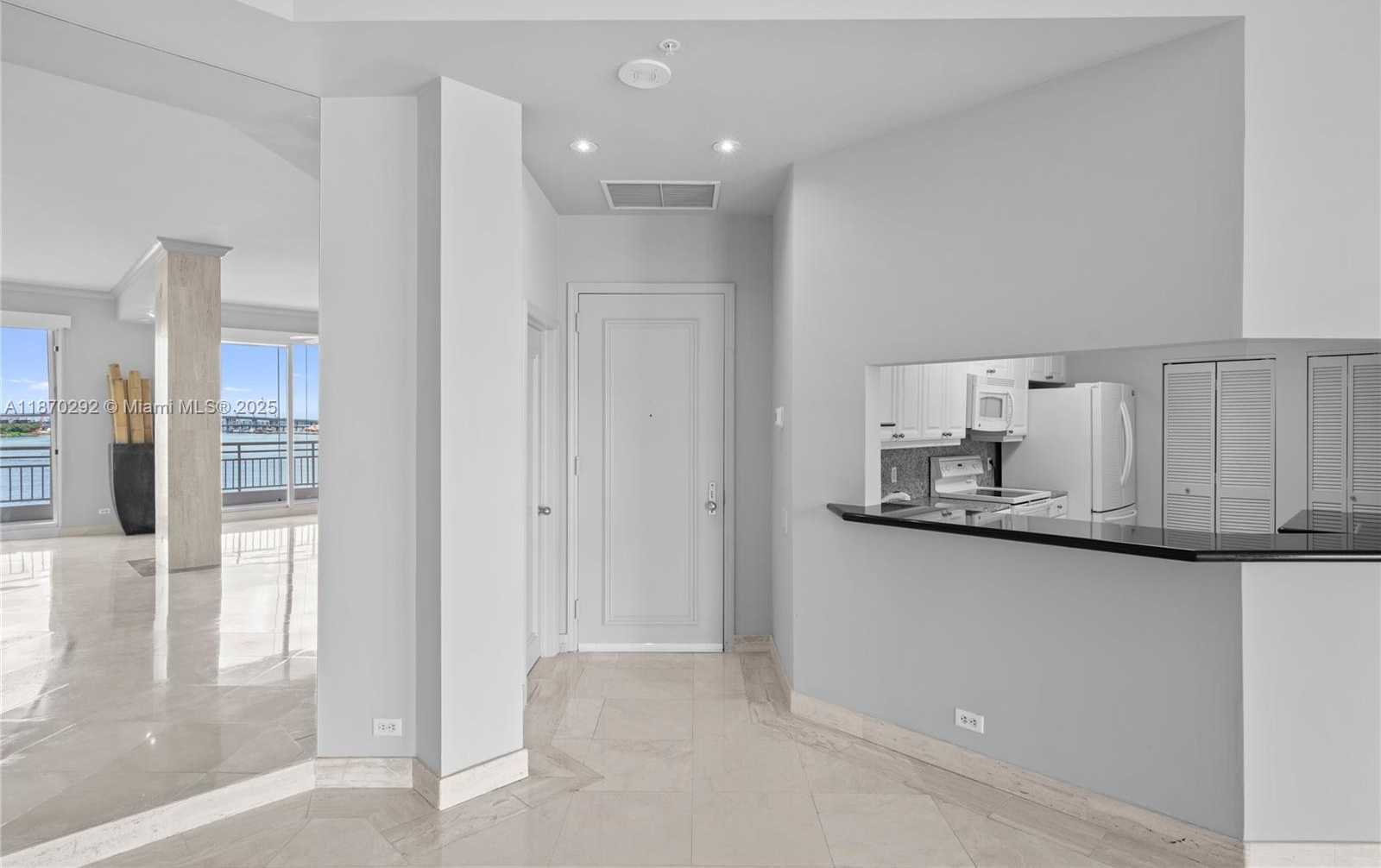 Small Image of 888 BRICKELL KEY DR #408, Miami Number 35