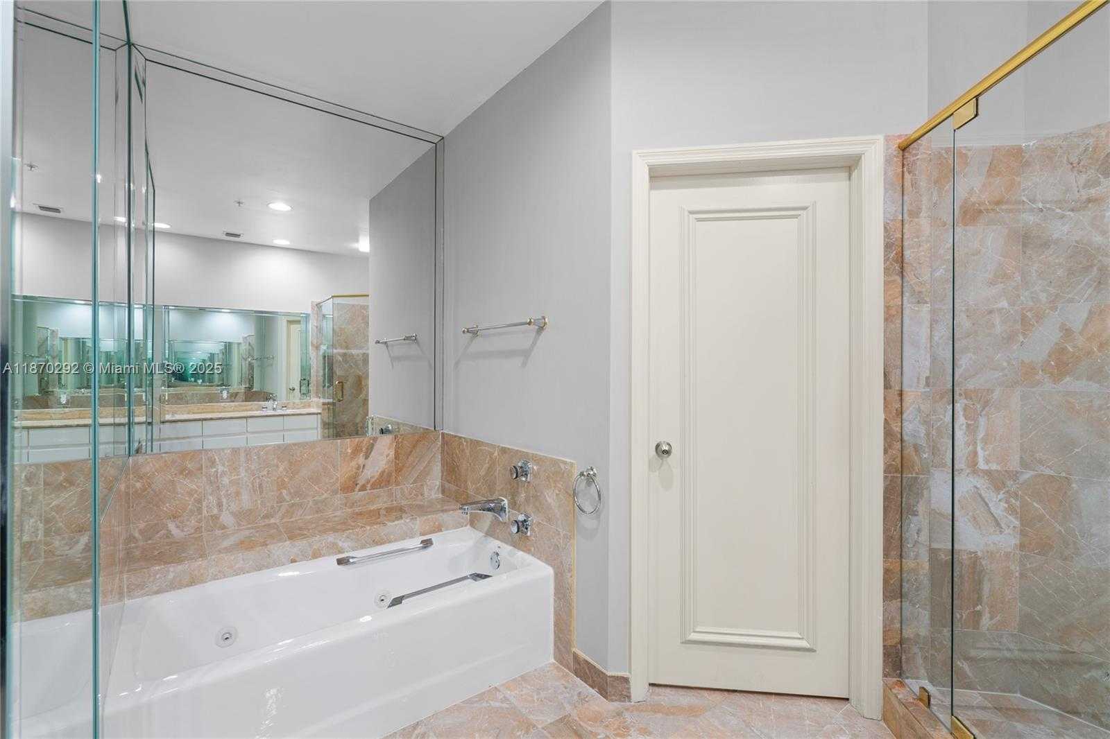 Small Image of 888 BRICKELL KEY DR #408, Miami Number 38