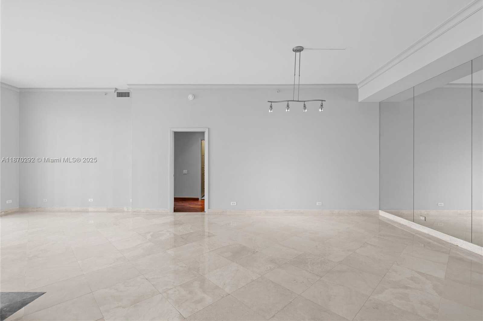 Small Image of 888 BRICKELL KEY DR #408, Miami Number 4