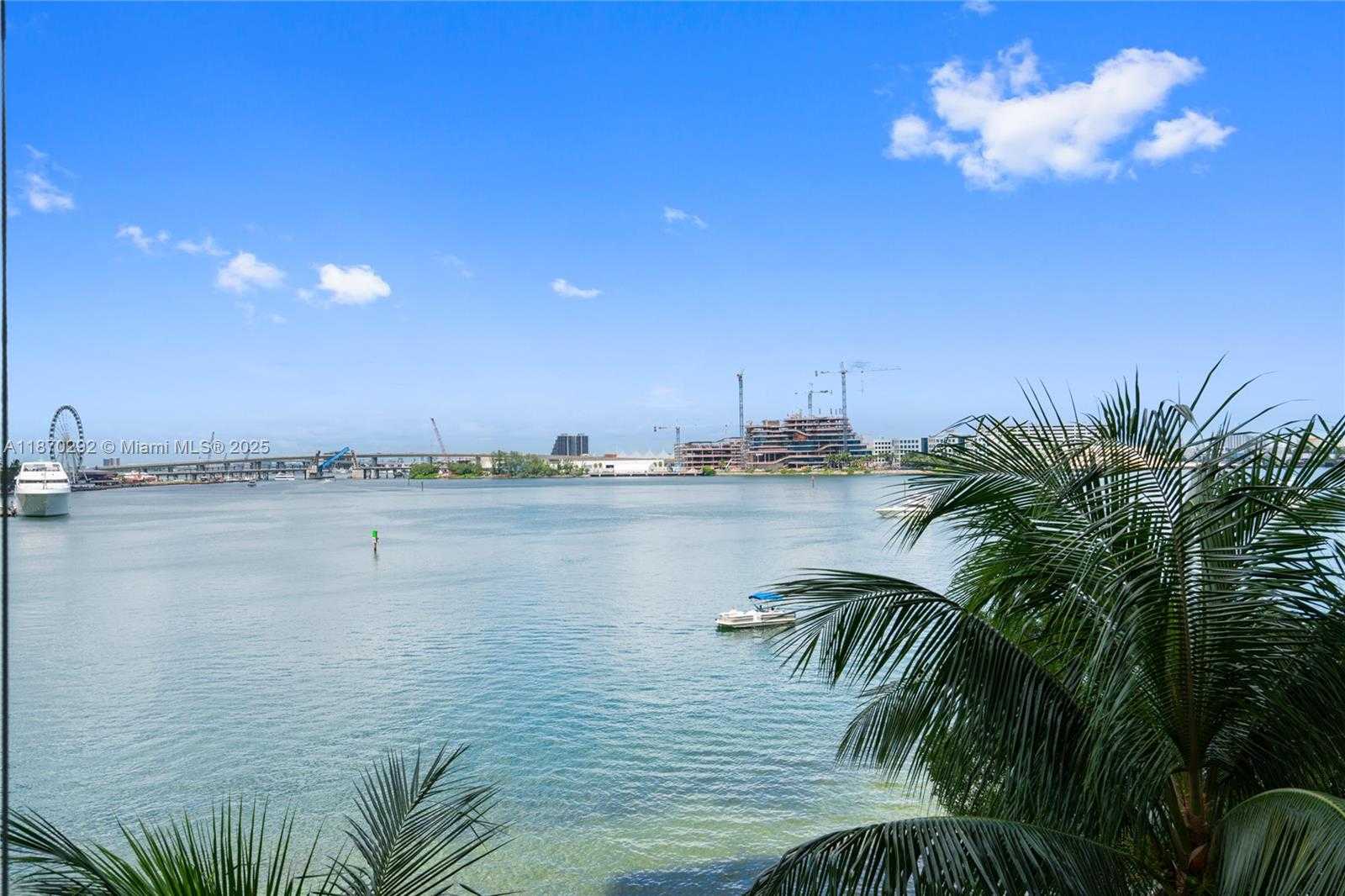 Small Image of 888 BRICKELL KEY DR #408, Miami Number 50