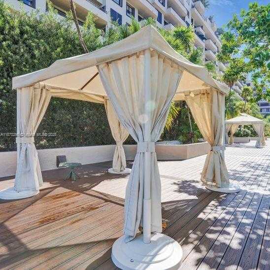 Small Image of 151 CRANDON BLVD #1130, Key Biscayne Number 24