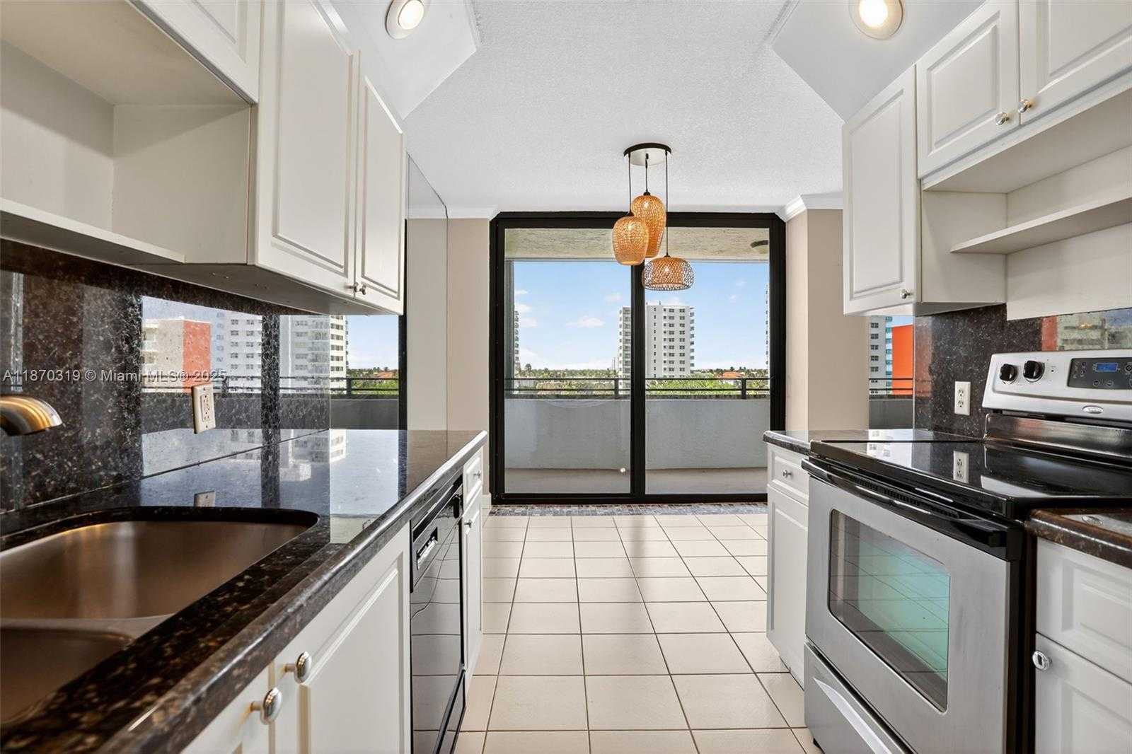 Small Image of 1500 NORTH OCEAN BLVD #502, Pompano Beach Number 17