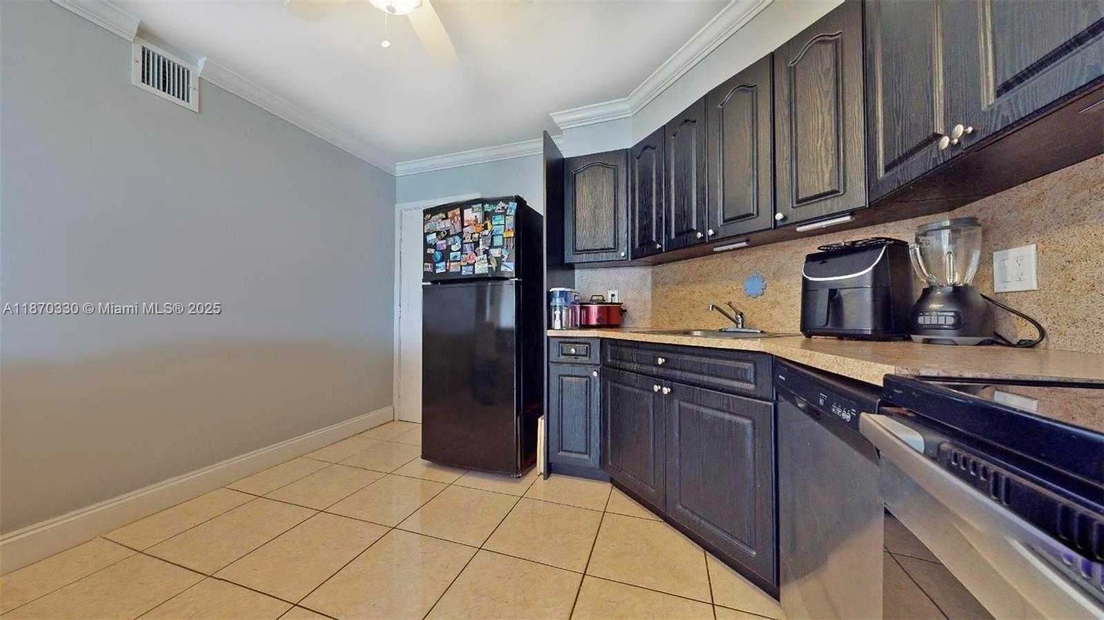 Small Image of 1801 SOUTH OCEAN DR #501, Hollywood Number 11