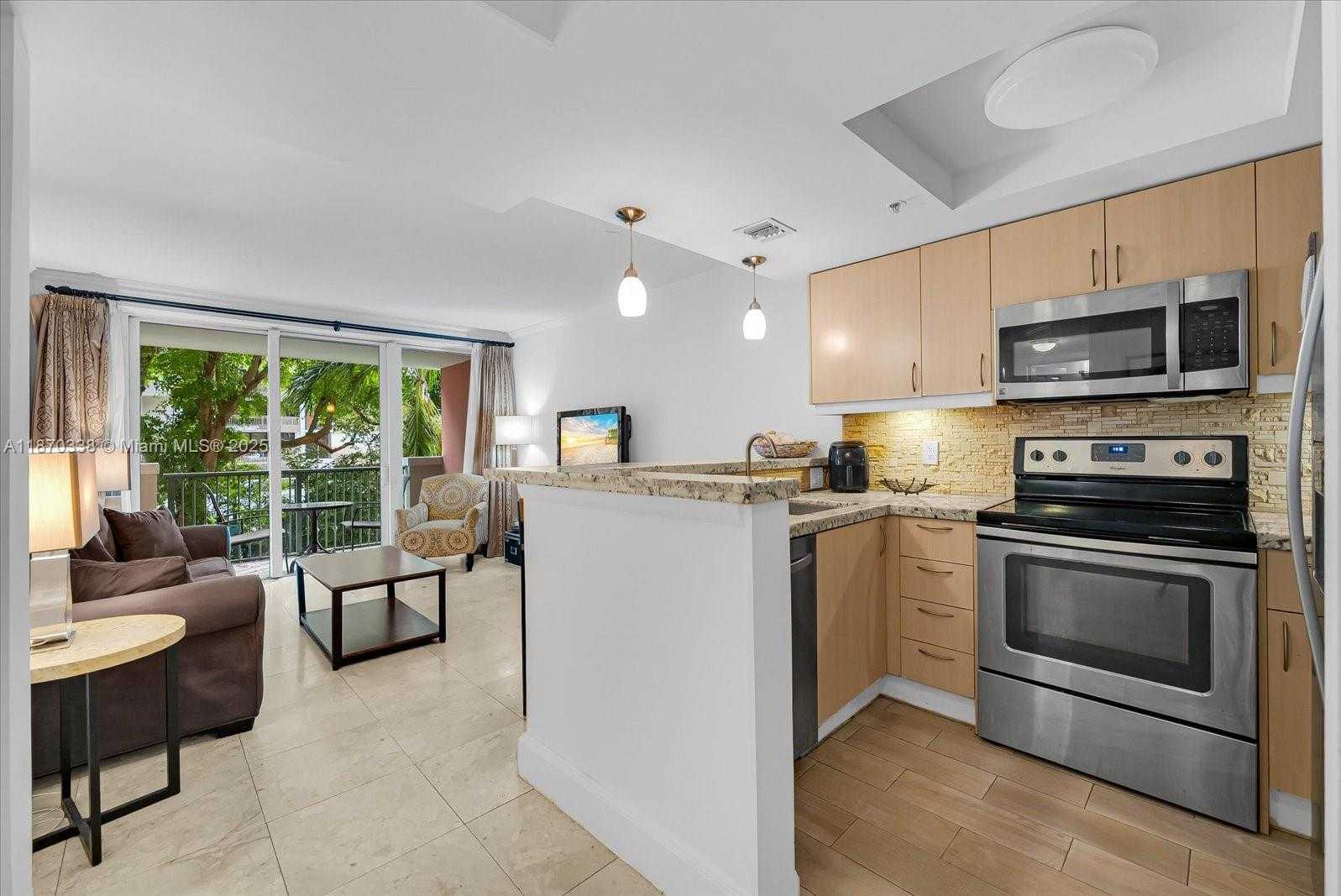 Small Image of 2951 SOUTH BAYSHORE DR #307, Miami Number 5