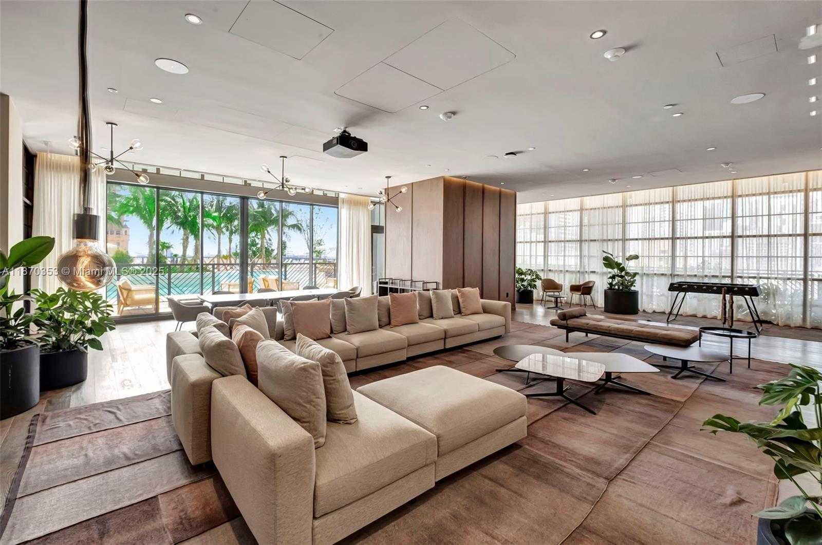 Small Image of 159 NORTH EAST 6TH ST #4015, Miami Number 18