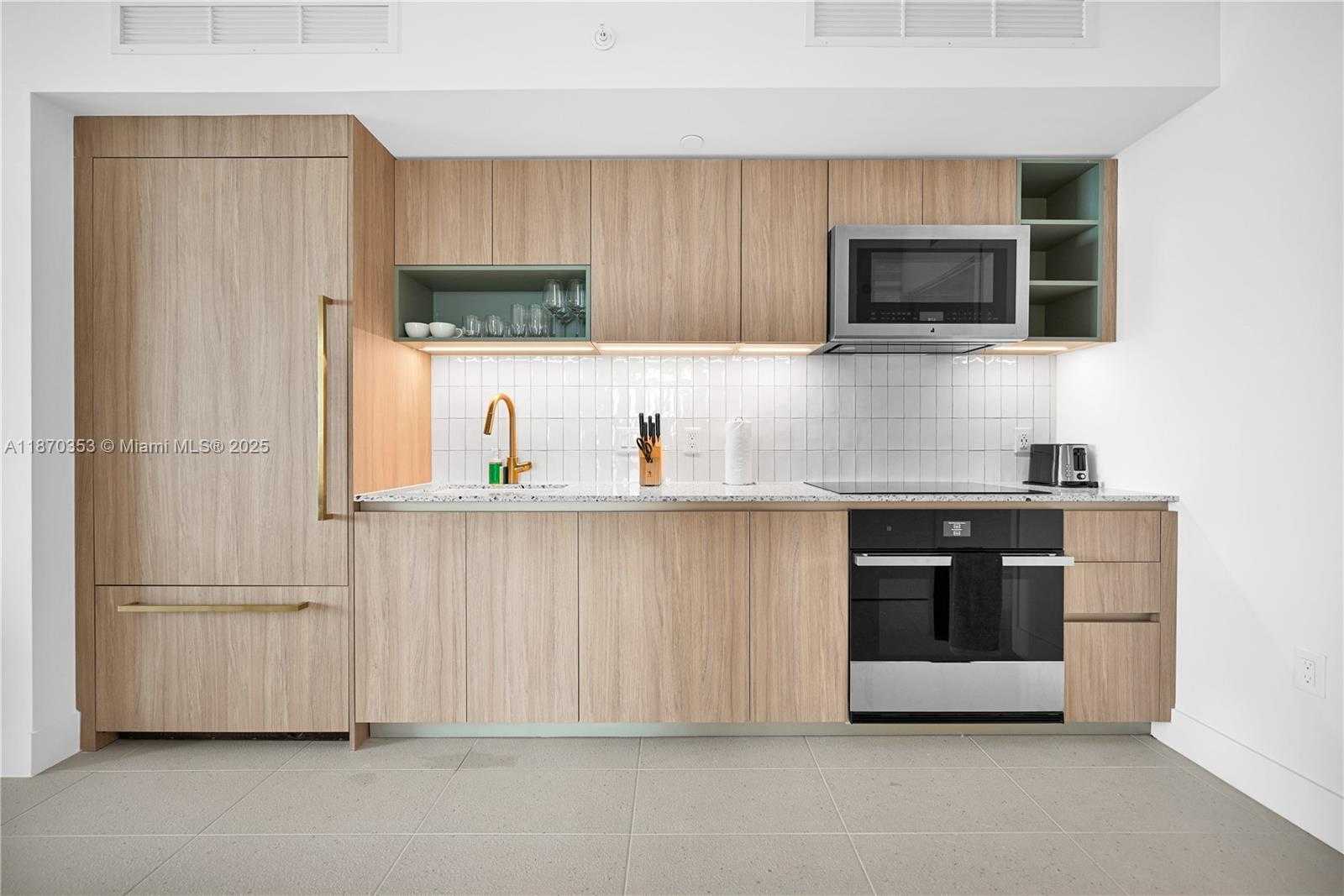 Small Image of 159 NORTH EAST 6TH ST #4015, Miami Number 22