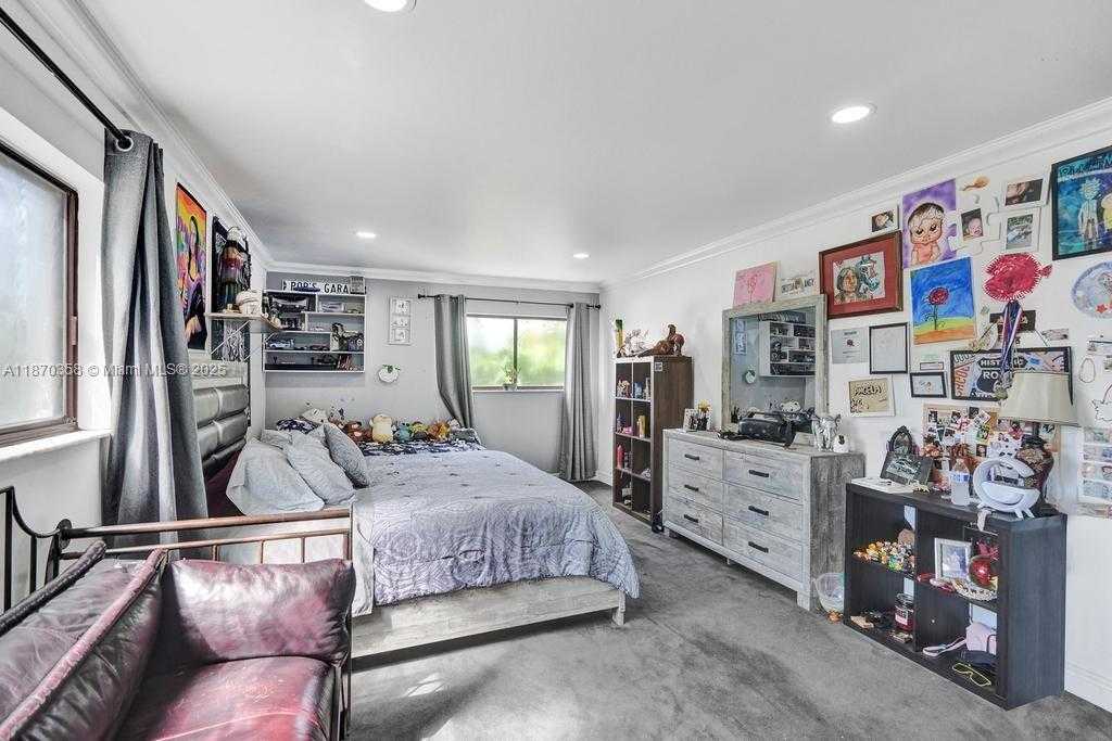 Small Image of 900 CRYSTAL LAKE DR #2B, Deerfield Beach Number 24